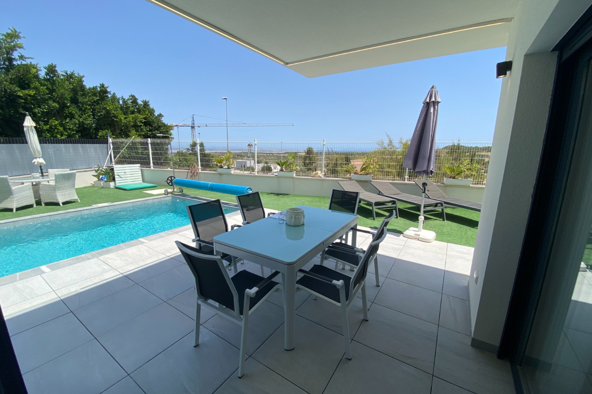 Resale - Villa - San Miguel de Salinas - Orihuela Costa