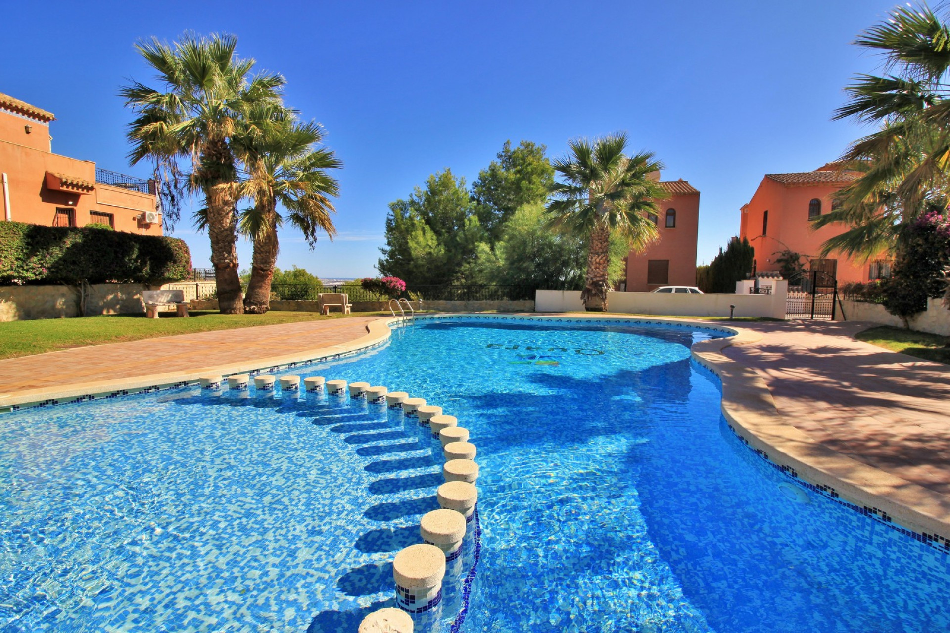 Resale - Villa - San Miguel de Salinas - Orihuela Costa