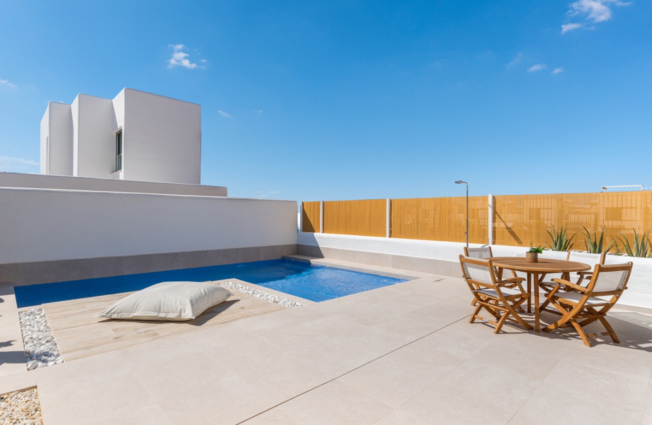 Resale - Villa - Serena Golf - Los Alcazares