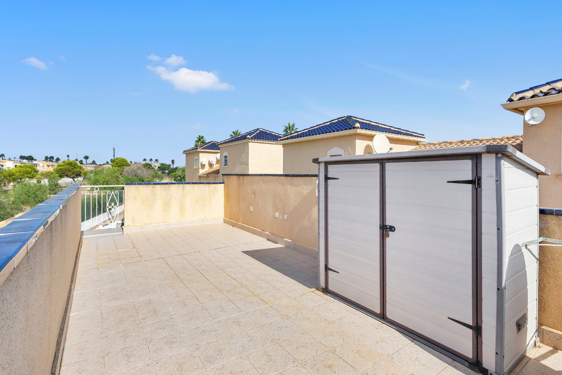 Resale - Villa - Torrevieja - Orihuela Costa