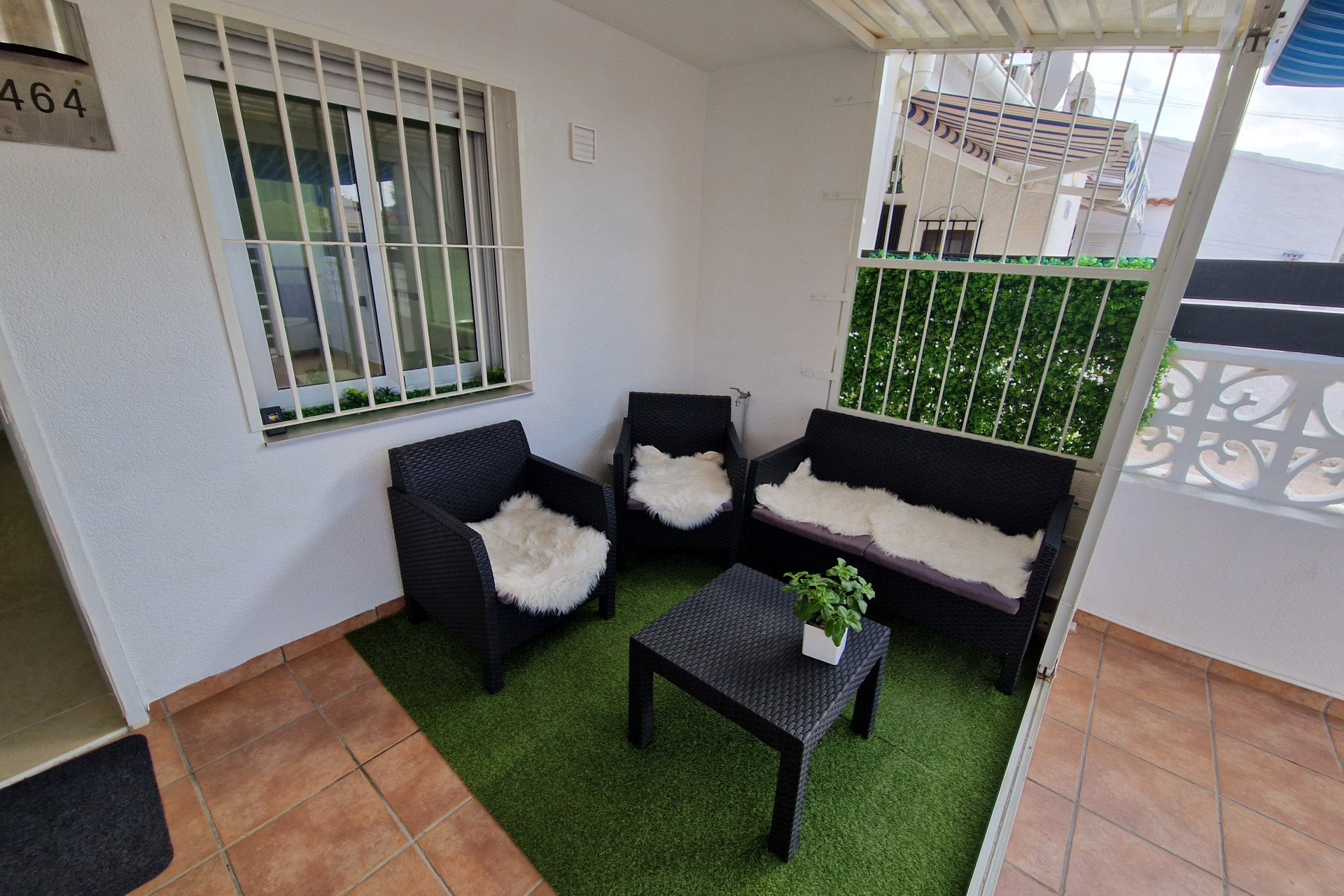 Resale - Villa - Torrevieja