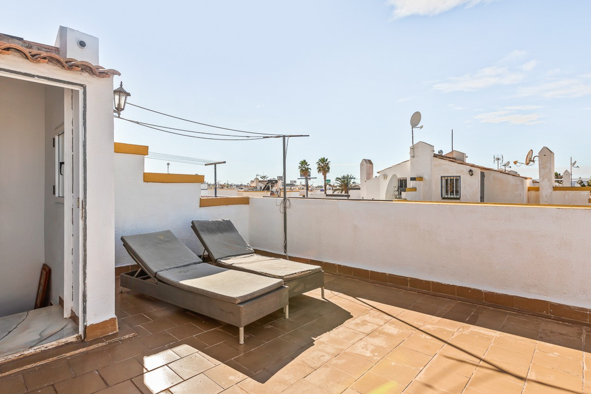 Resale - Villa - Torrevieja