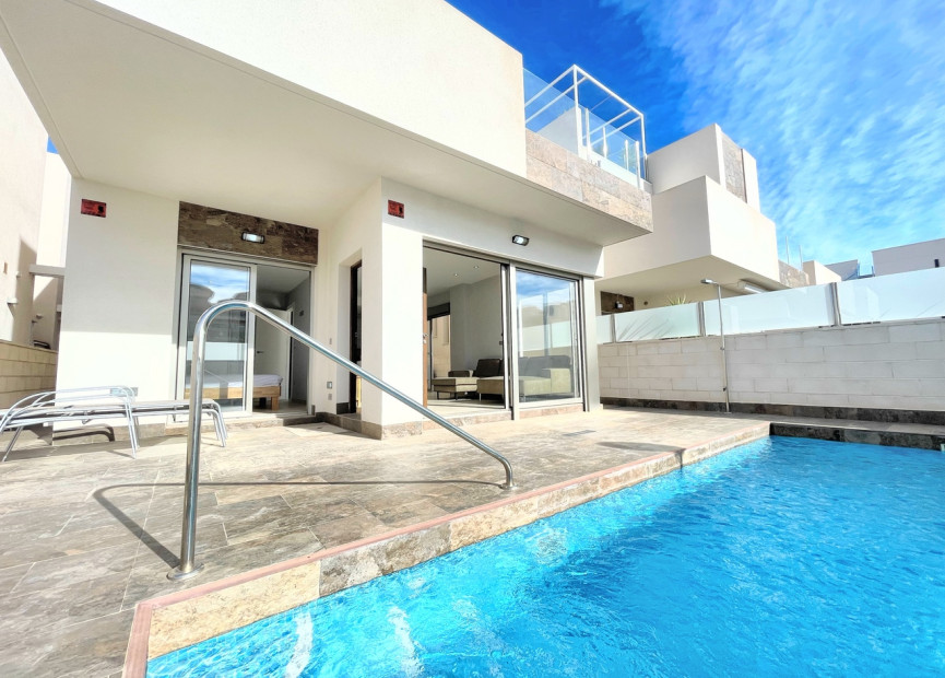 Resale - Villa - Villamartin - Orihuela Costa