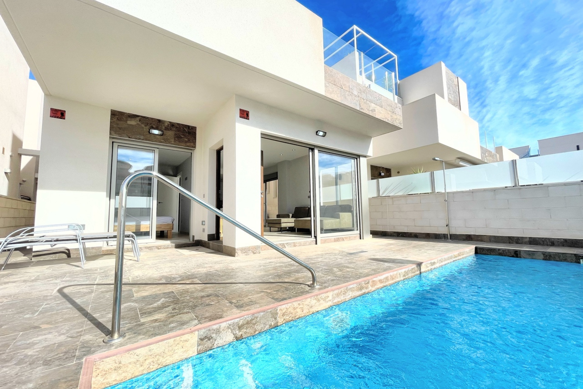 Resale - Villa - Villamartin - Orihuela Costa