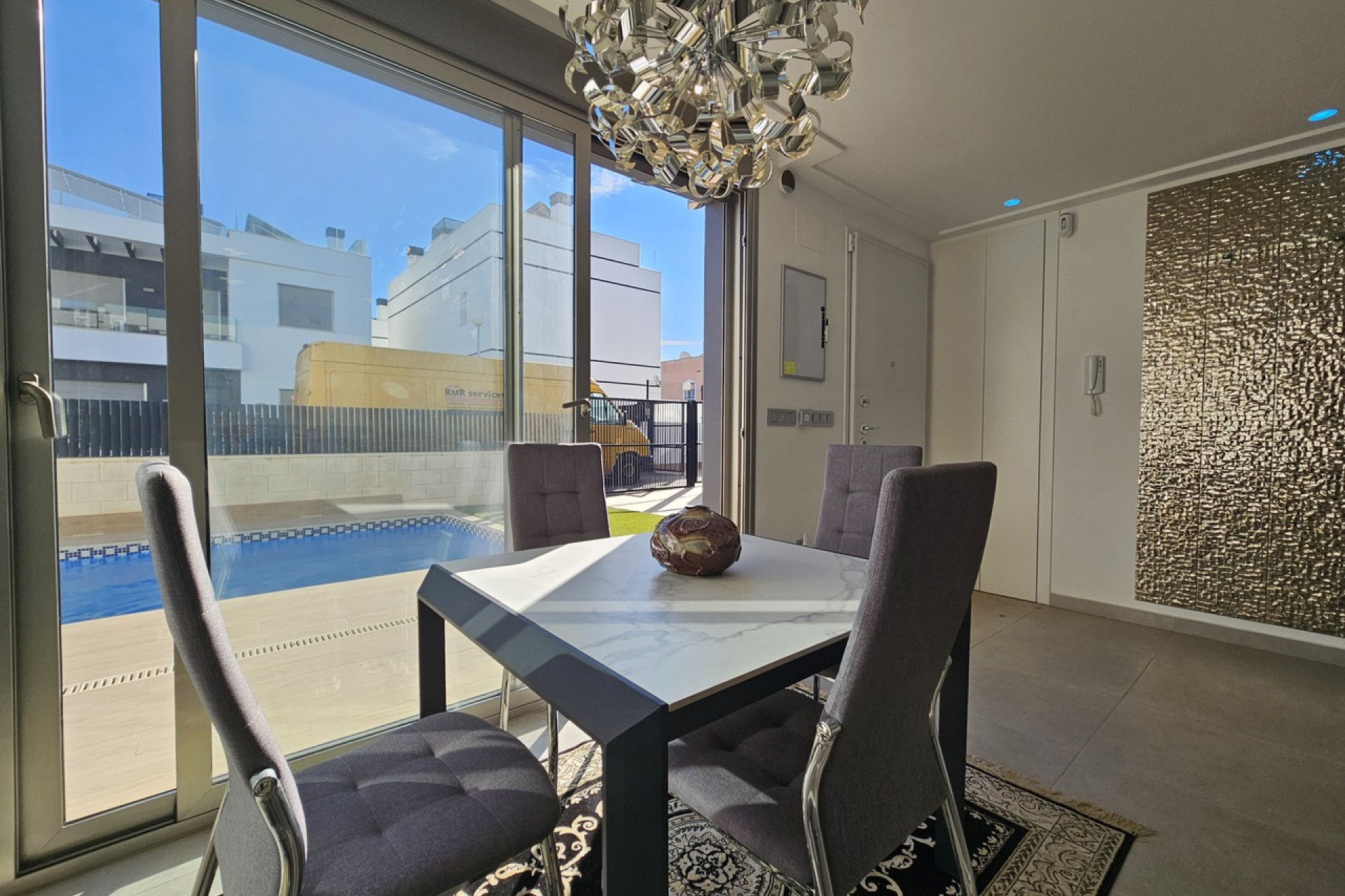 Resale - Villa - Villamartin - Orihuela Costa