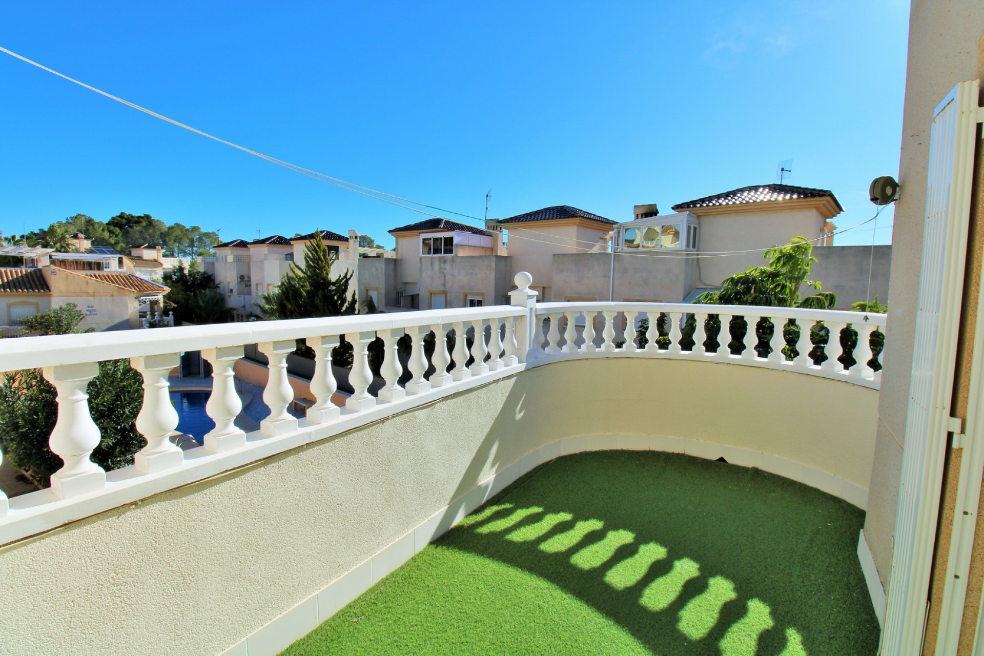 Resale - Villa - Villamartin - Orihuela Costa