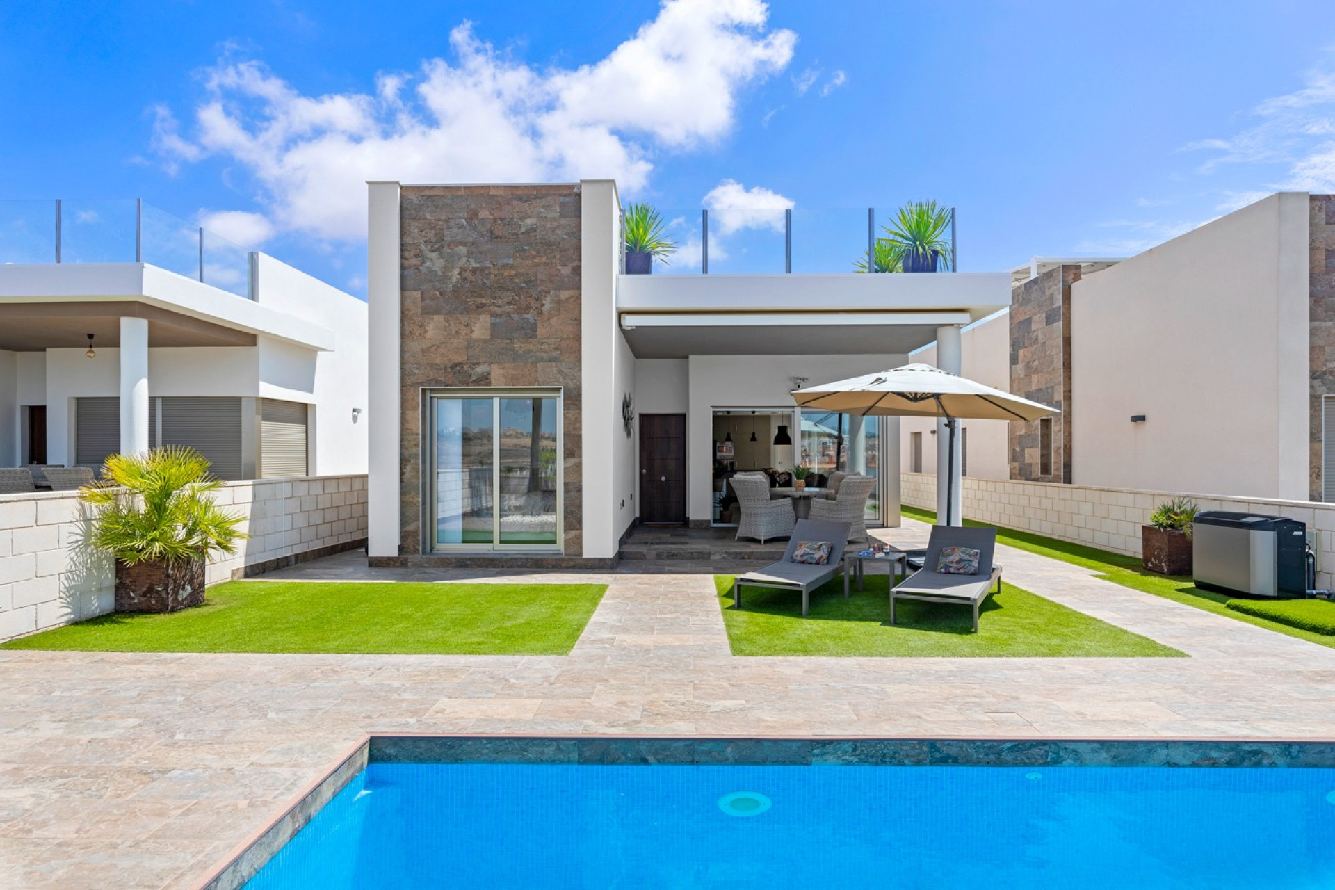 Resale - Villa - Villamartin - Orihuela Costa