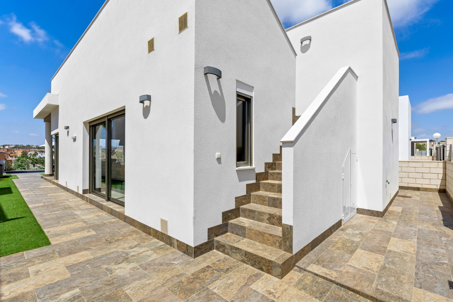 Resale - Villa - Villamartin - Orihuela Costa