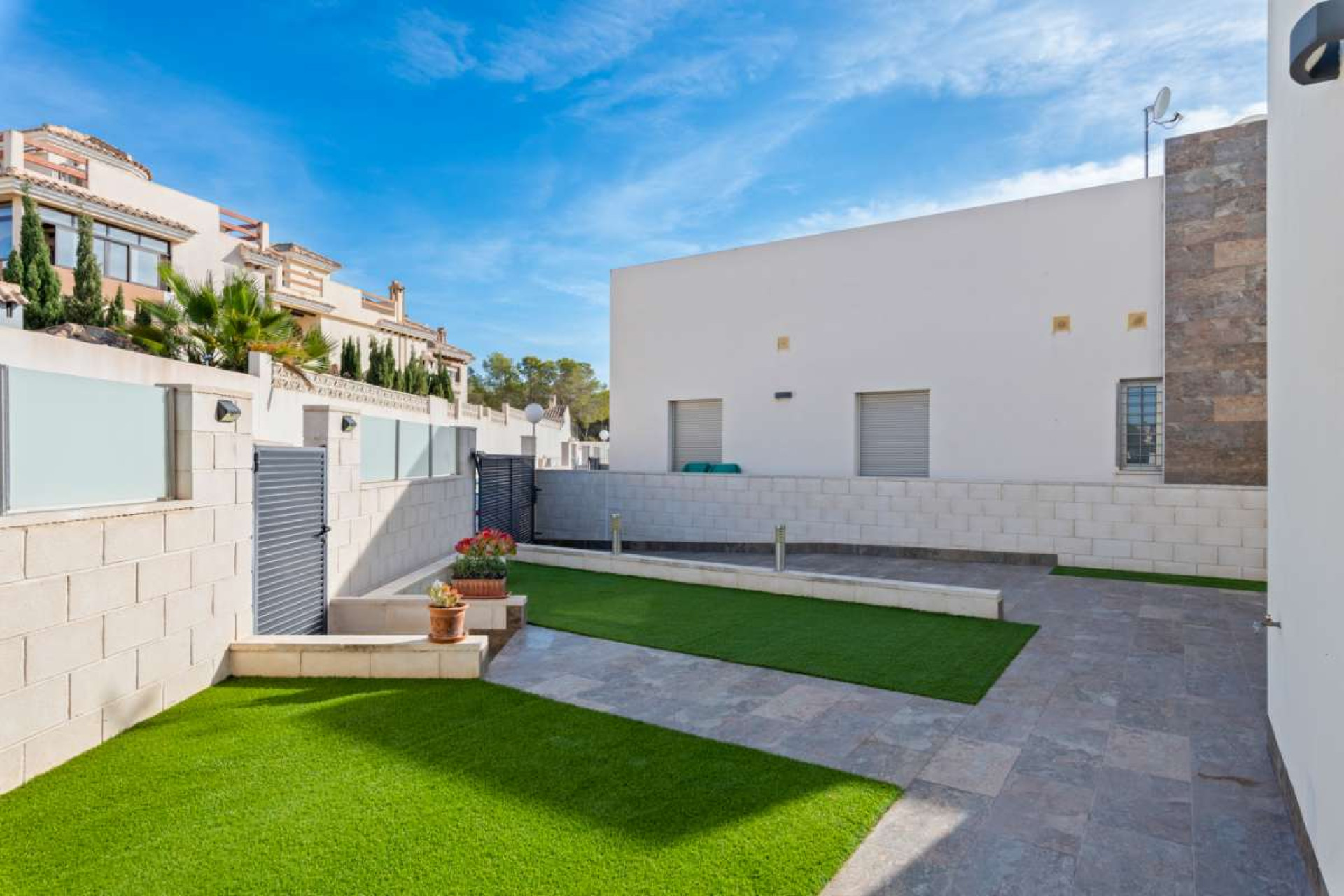 Resale - Villa - Villamartin - Orihuela Costa