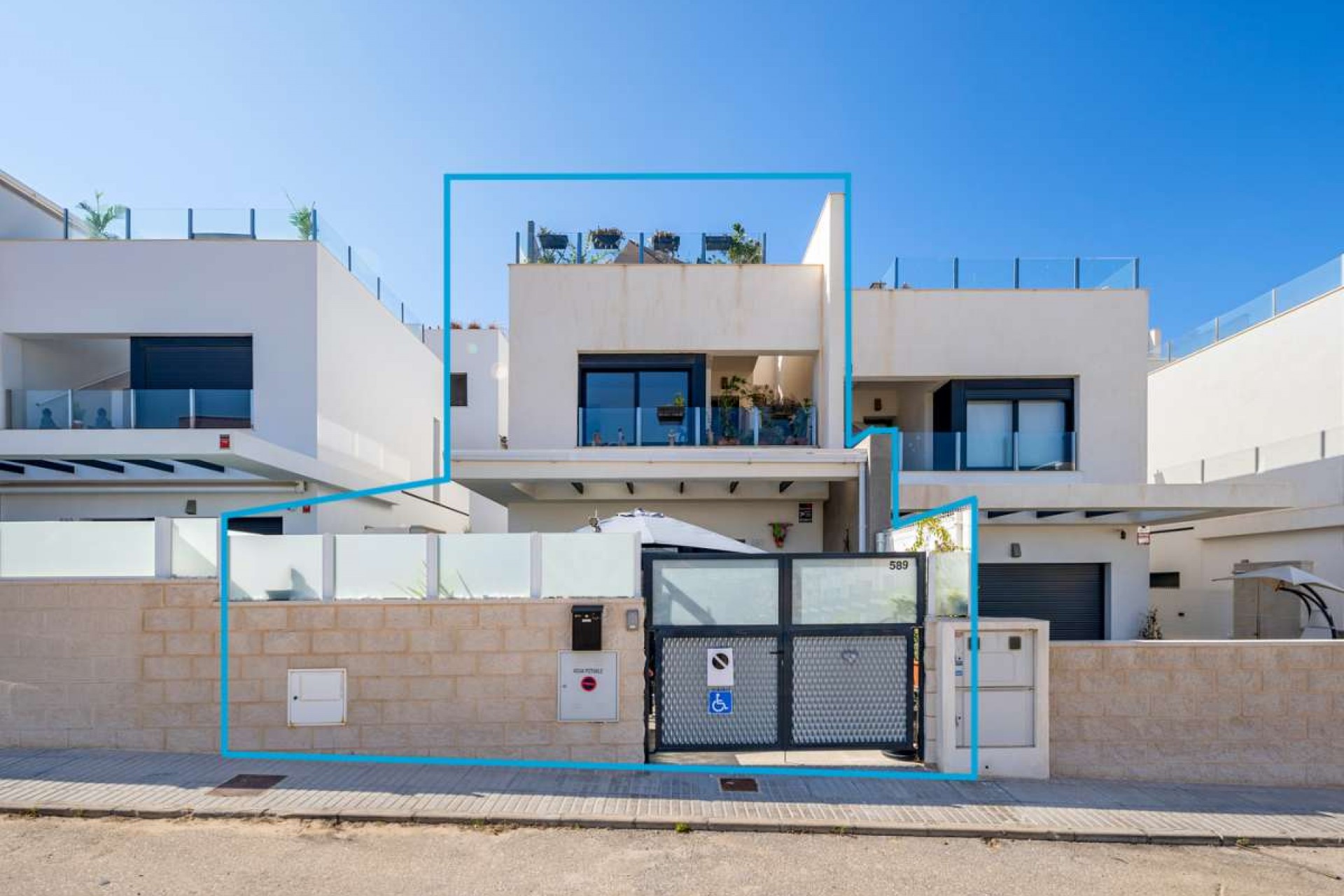 Resale - Villa - Villamartin - Orihuela Costa