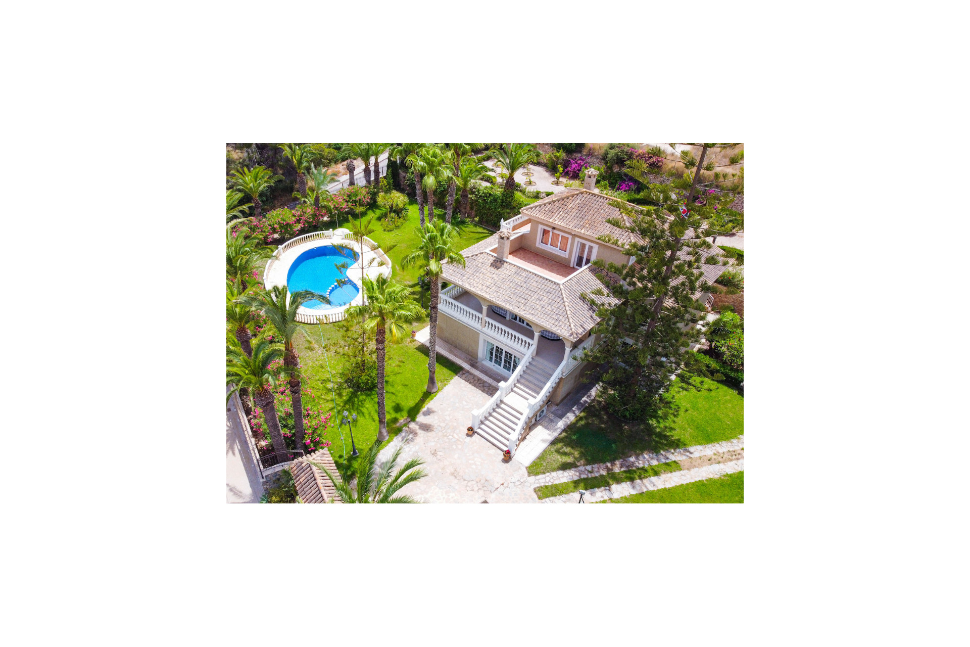 Resale - Villa - Villamartin - Orihuela Costa