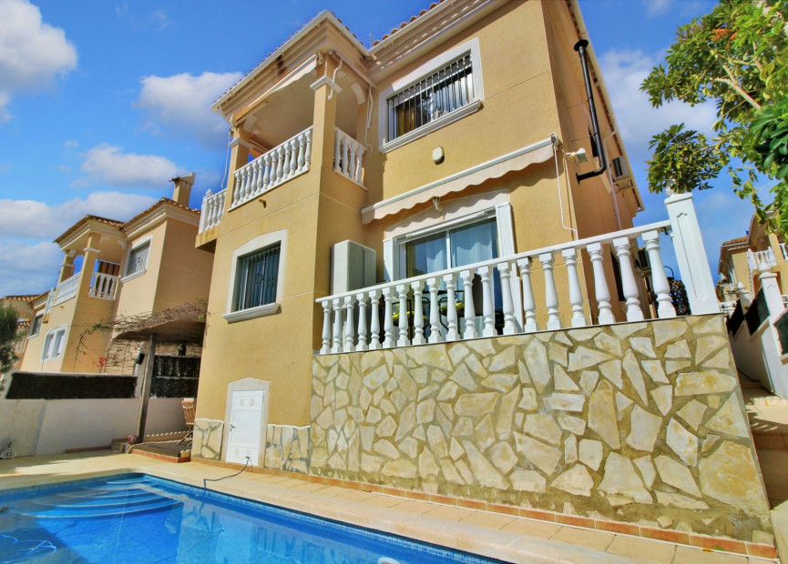 Resale - Villa - Villamartin - Orihuela Costa