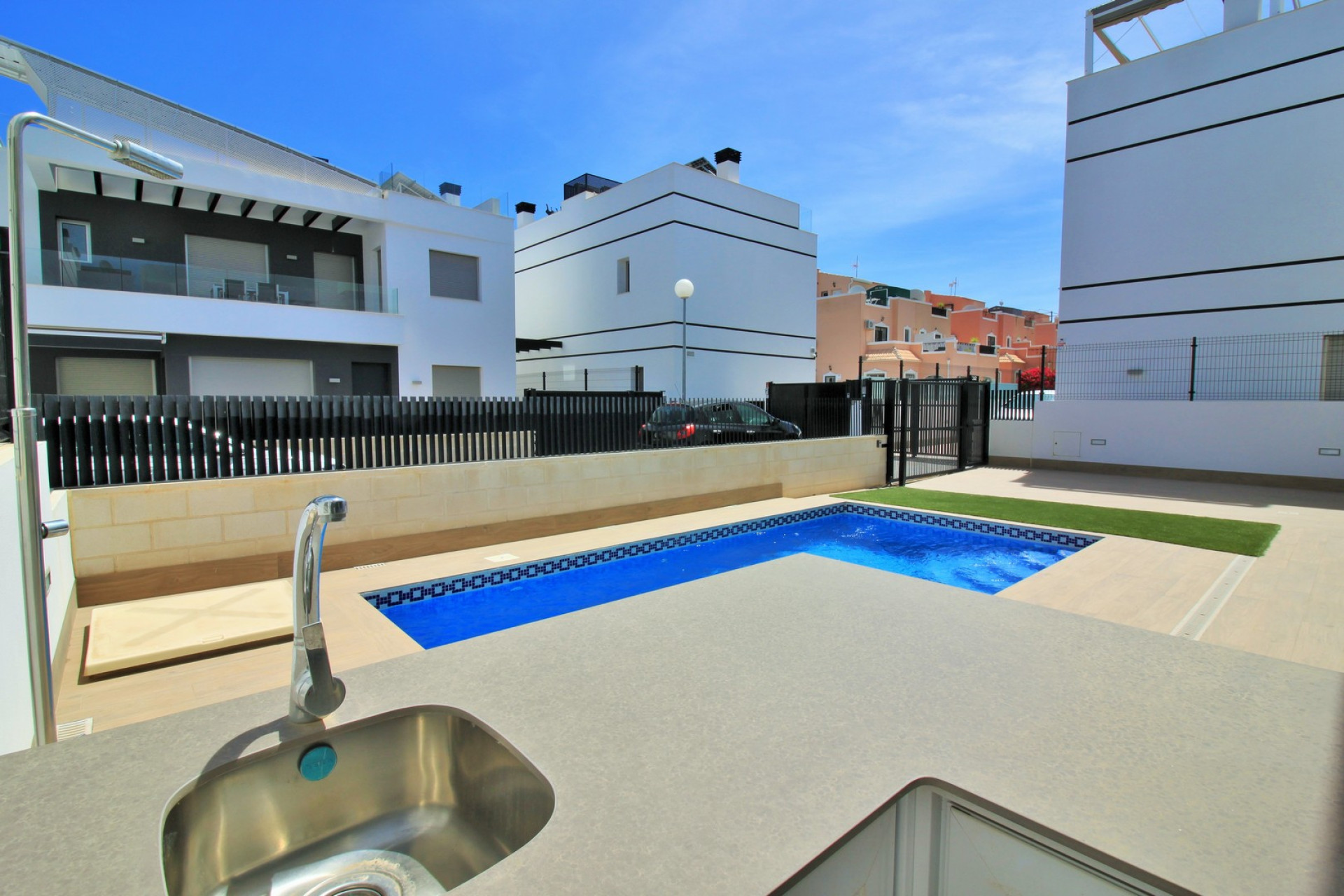 Resale - Villa - Villamartin - Orihuela Costa