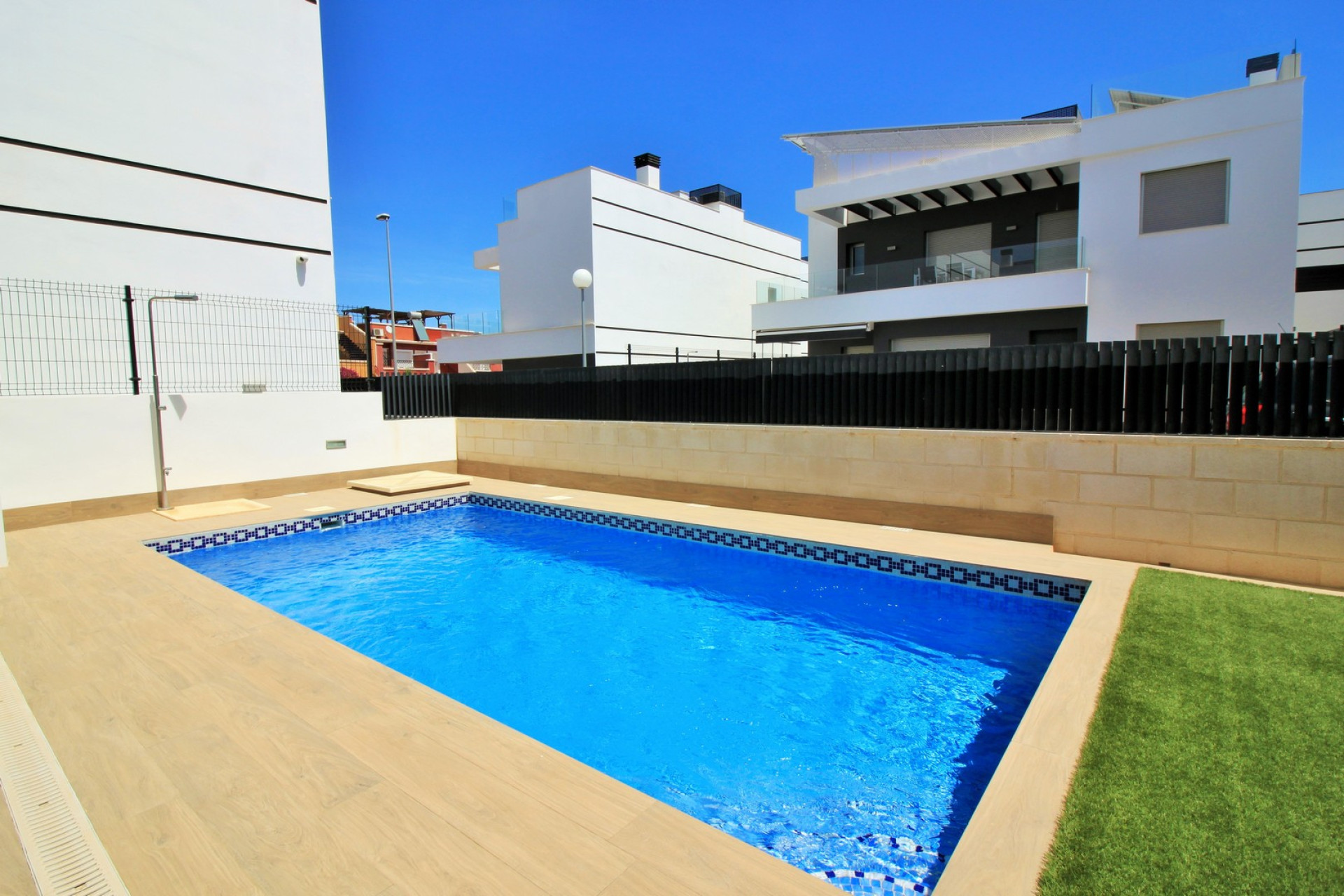 Resale - Villa - Villamartin - Orihuela Costa