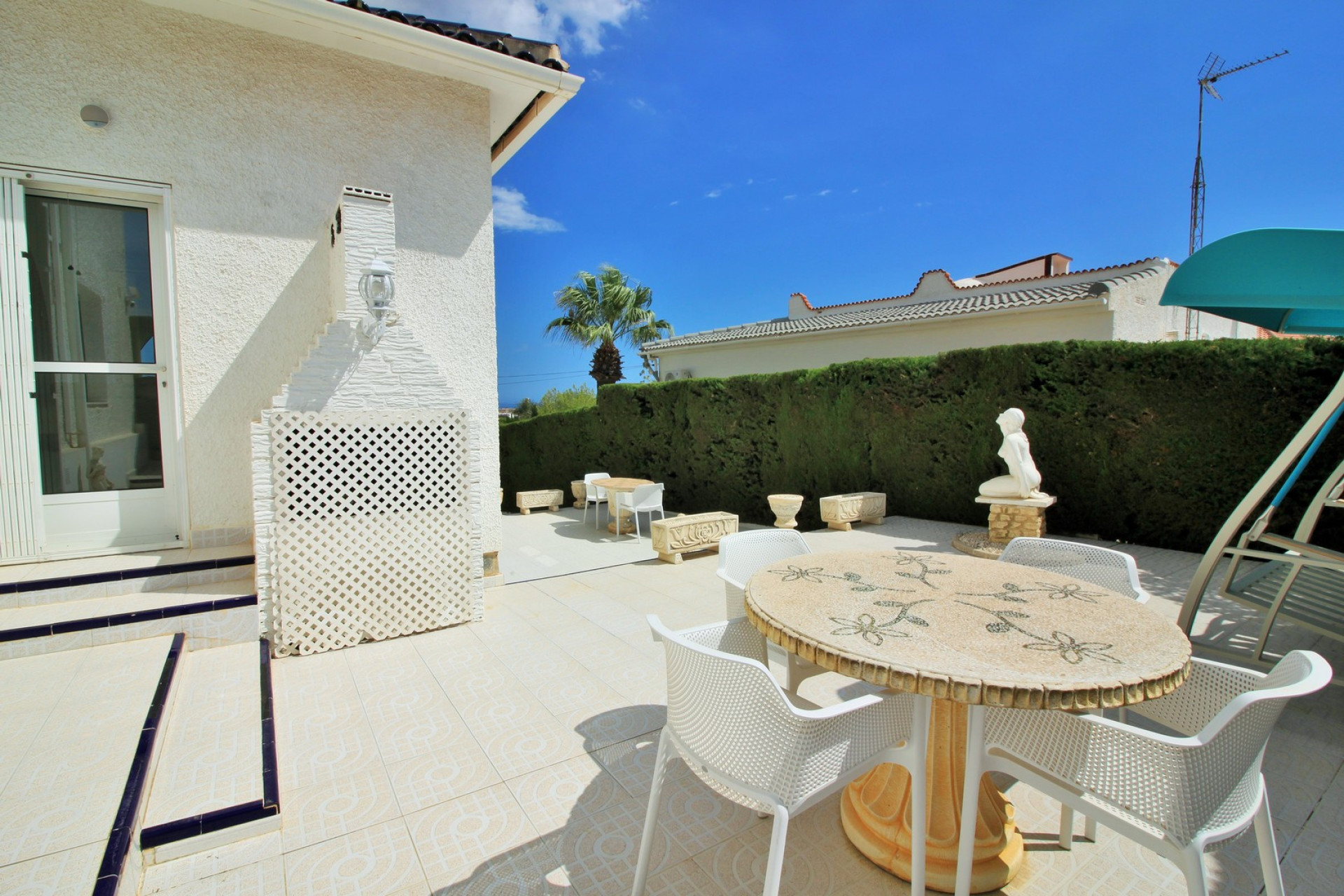 Resale - Villa - Villamartin - Orihuela Costa