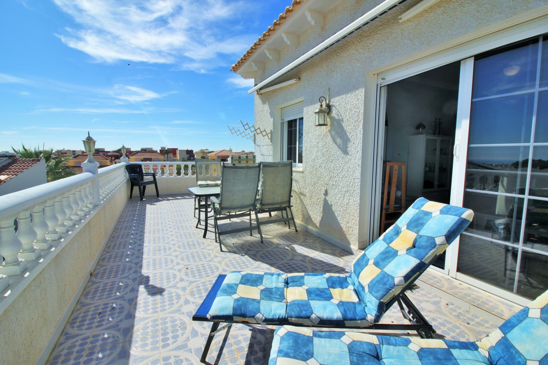 Resale - Villa - Villamartin - Orihuela Costa