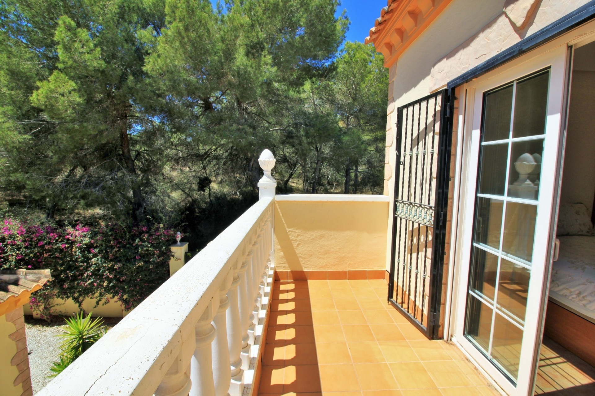 Resale - Villa - Villamartin - Orihuela Costa