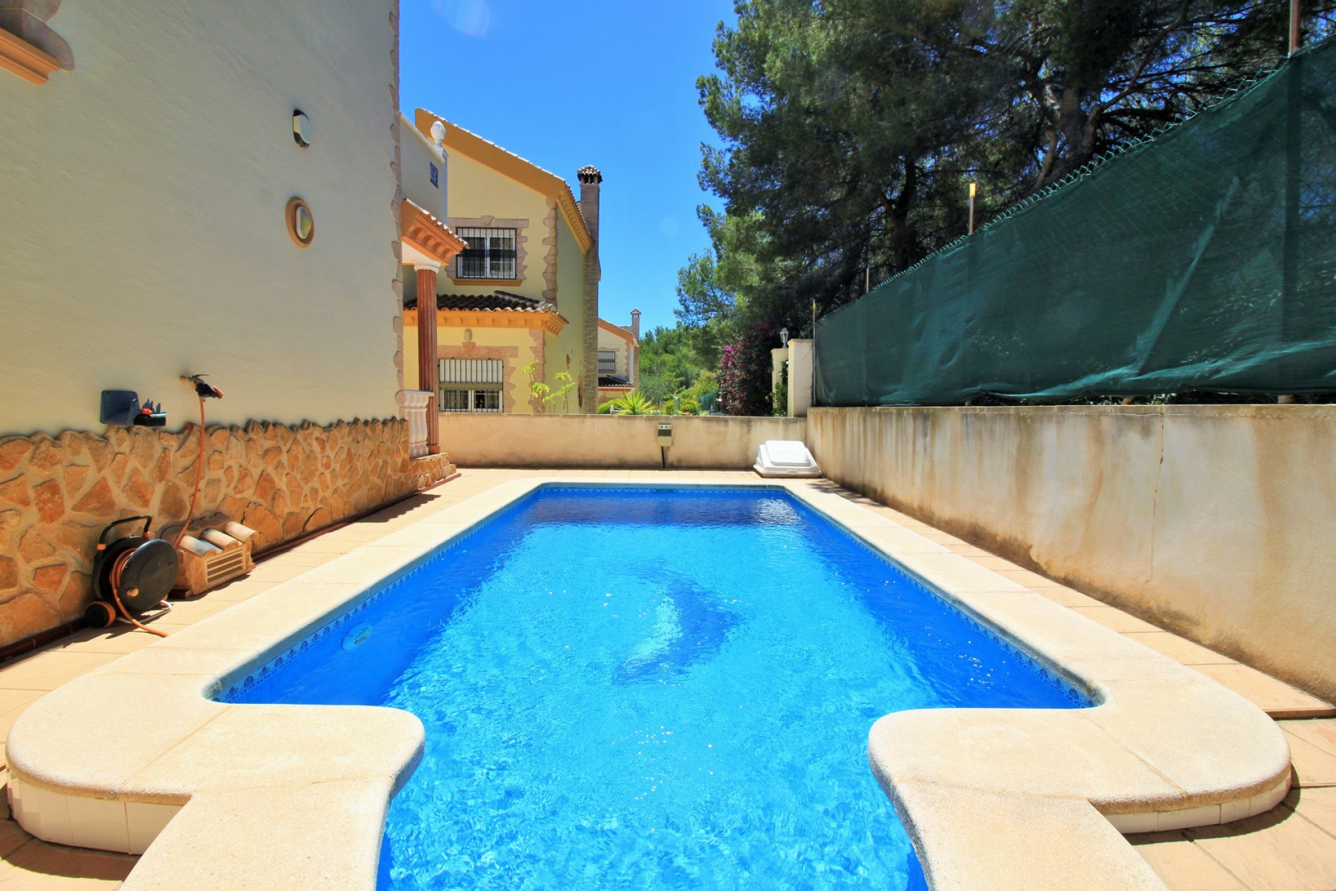 Resale - Villa - Villamartin - Orihuela Costa