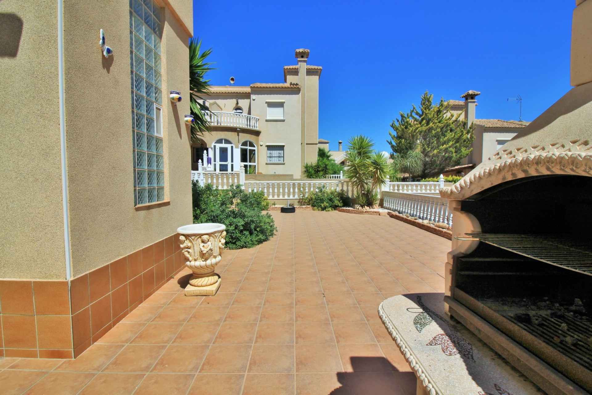 Resale - Villa - Villamartin - Orihuela Costa