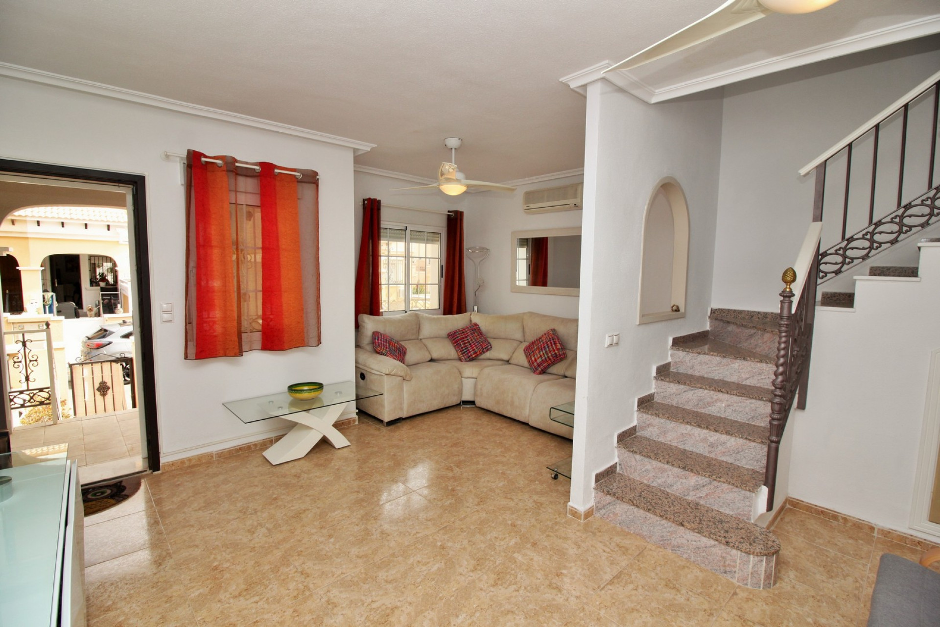 Resale - Villa - Villamartin - Orihuela Costa