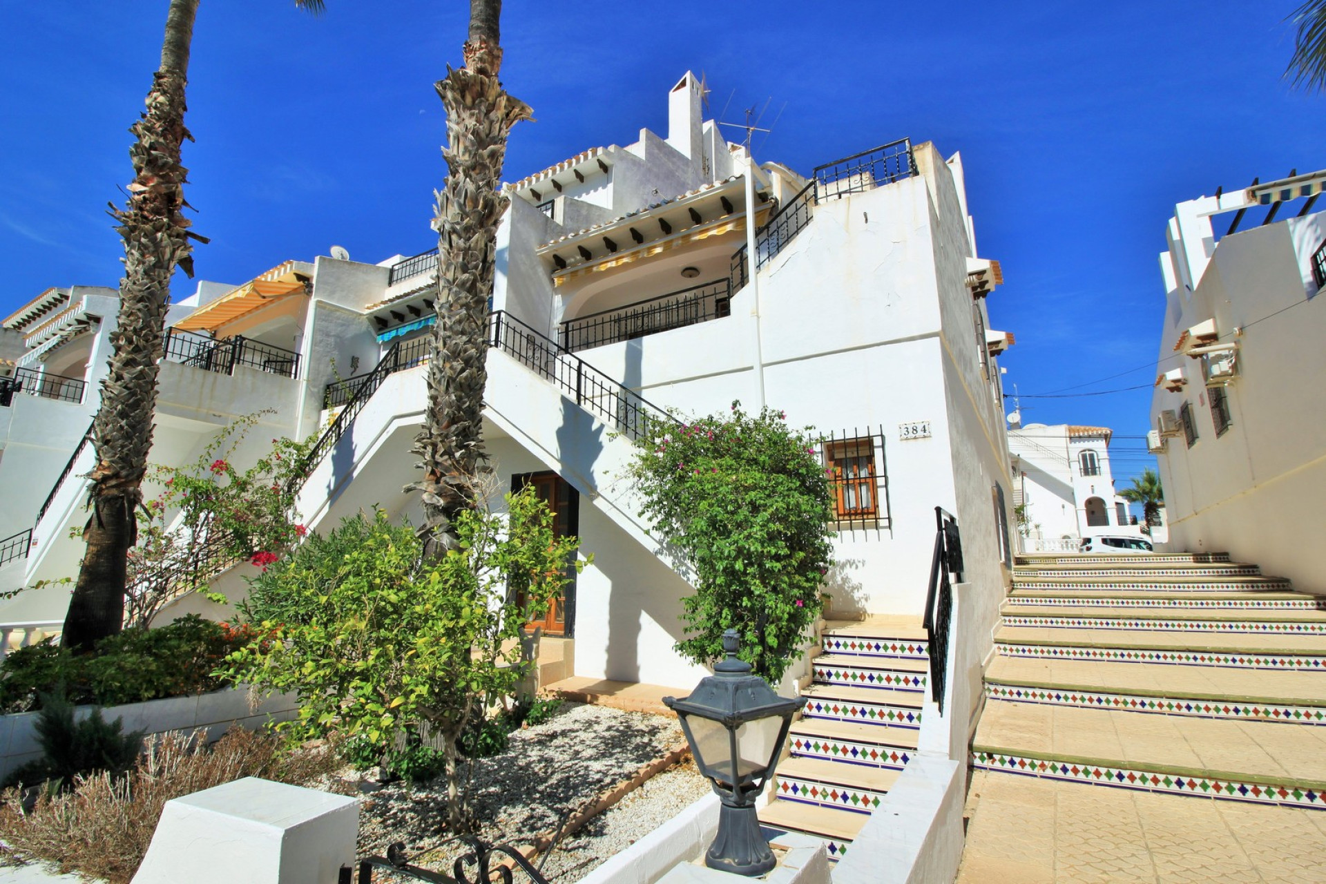 Resale - Villa - Villamartin - Orihuela Costa