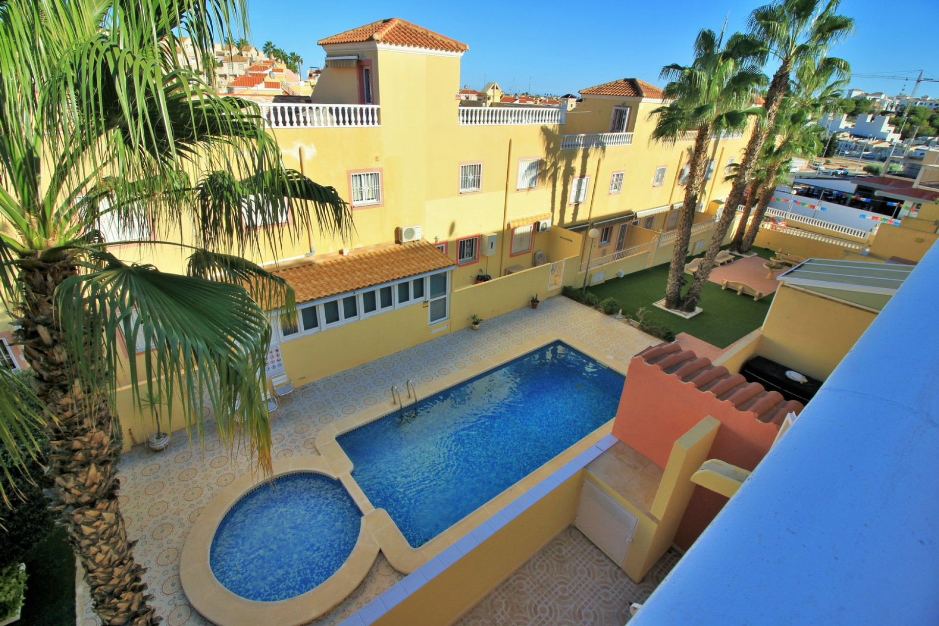 Resale - Villa - Villamartin - Orihuela Costa