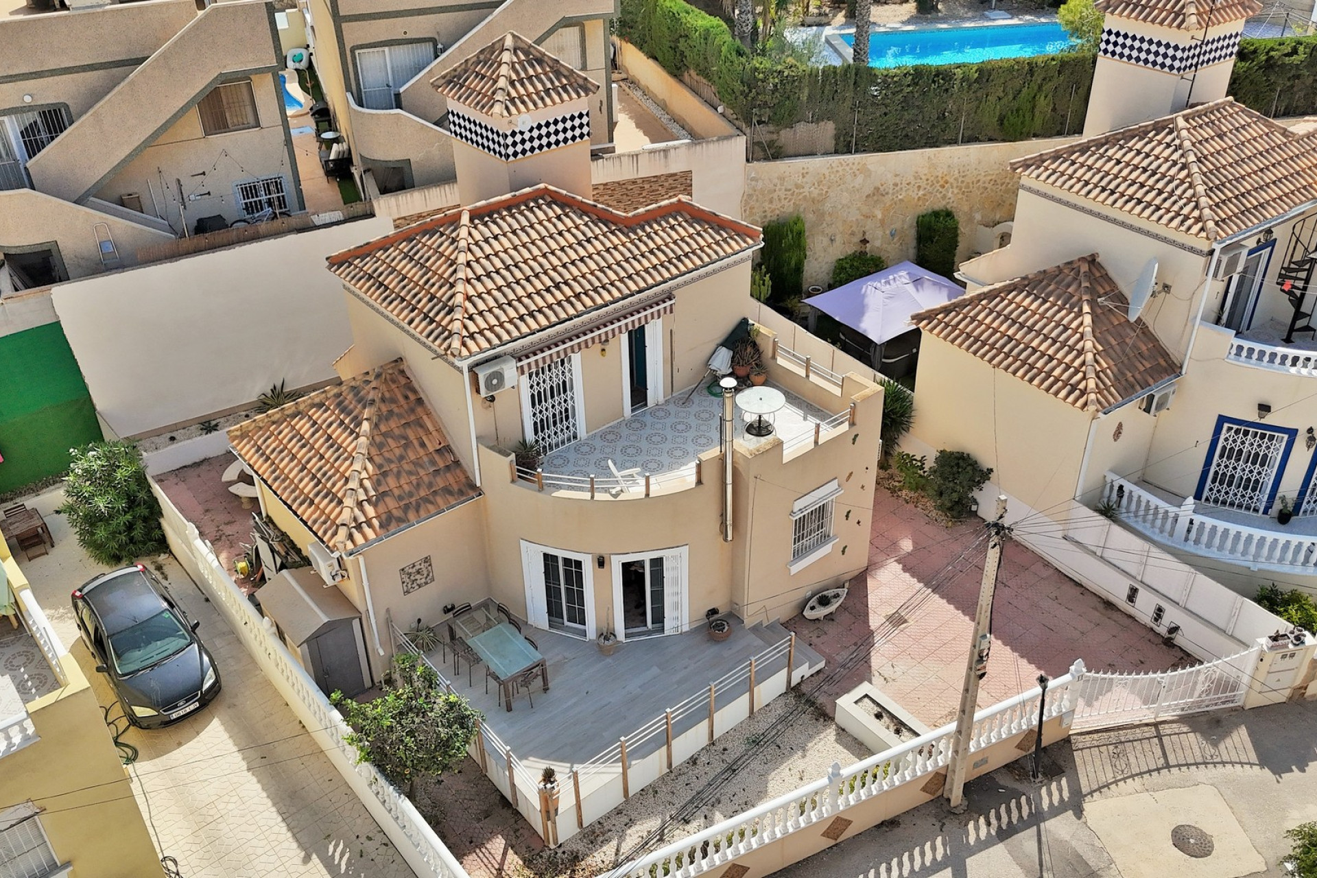 Resale - Villa - Villamartin - Orihuela Costa