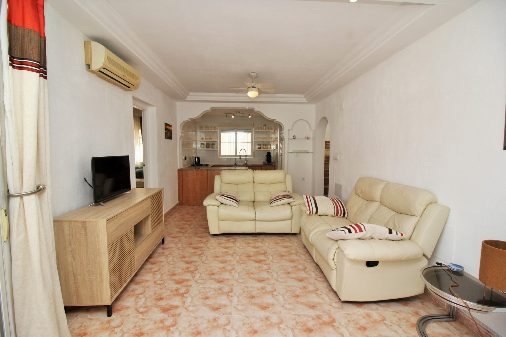 Resale - Villa - Villamartin - Orihuela Costa