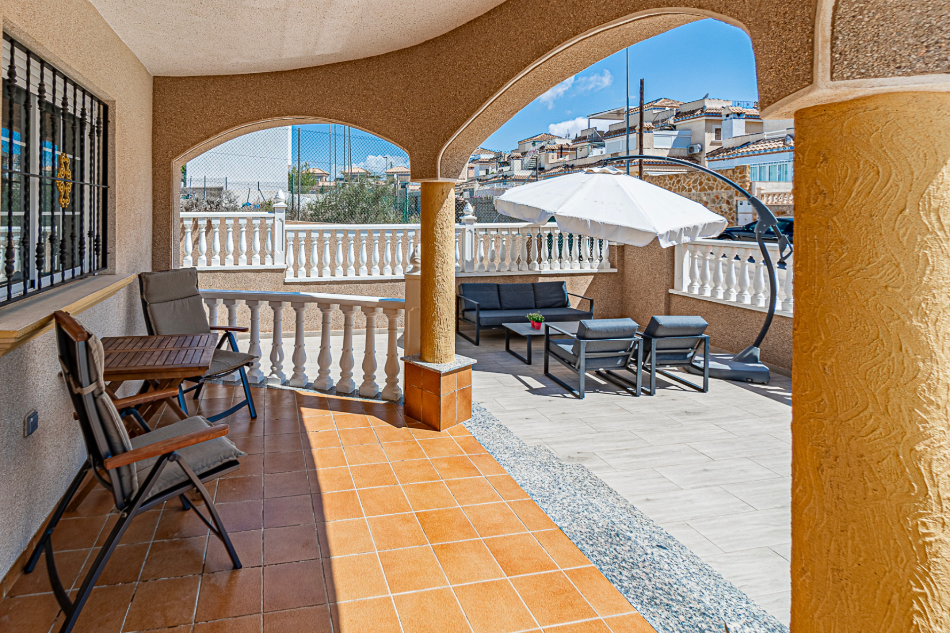 Resale - Villa - Villamartin - Orihuela Costa