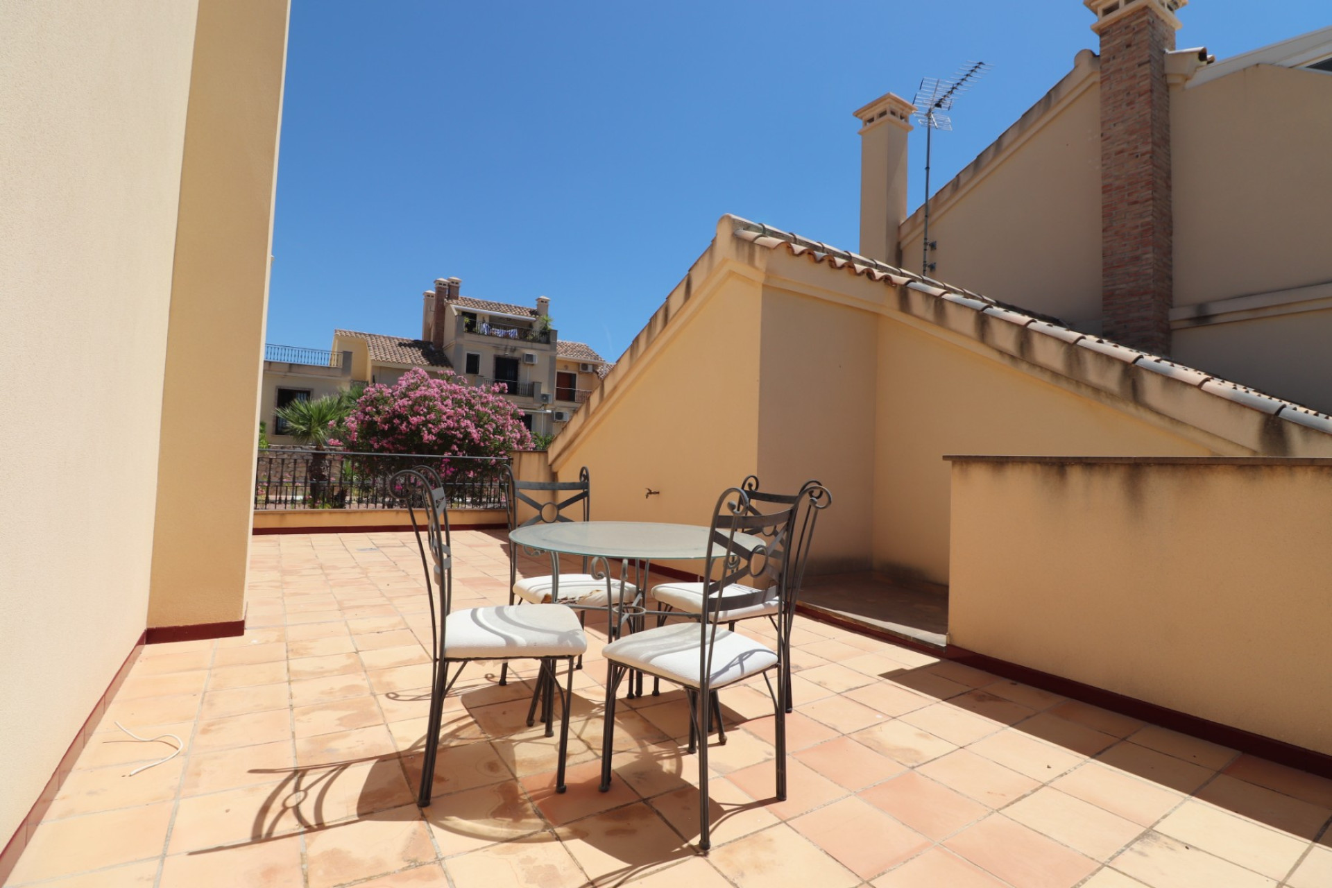Reventa - 1. Apartamento / piso - Algorfa - Costa Blanca Sur