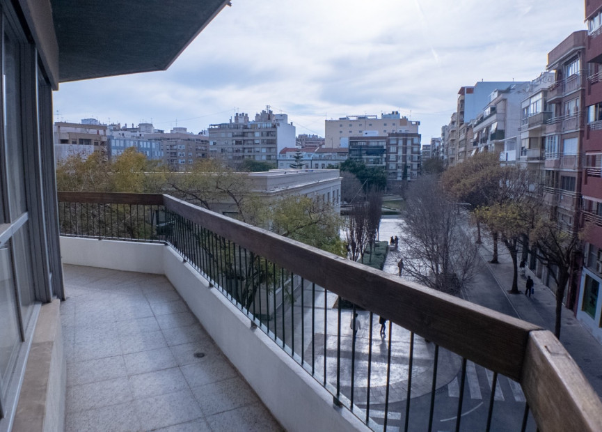 Reventa - 1. Apartamento / piso - Alicante - Costa Blanca Norte 