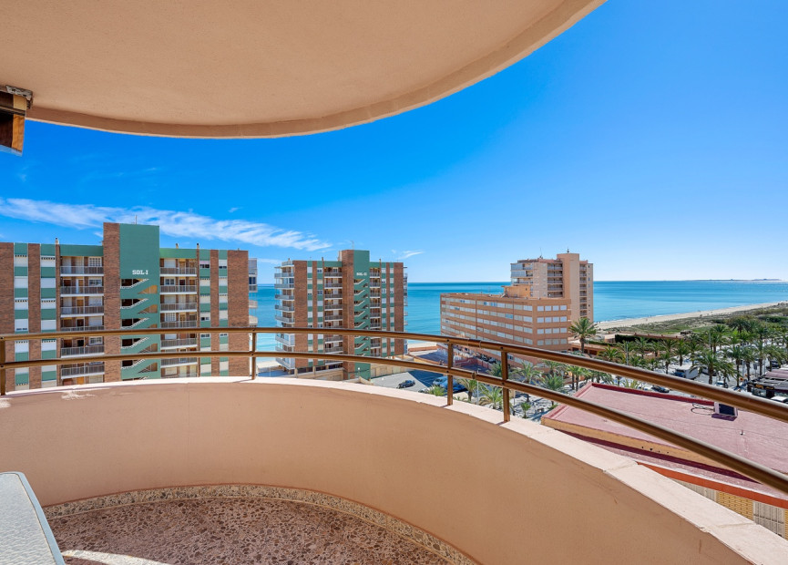 Reventa - 1. Apartamento / piso - Arenales del Sol - Segunda linea playa