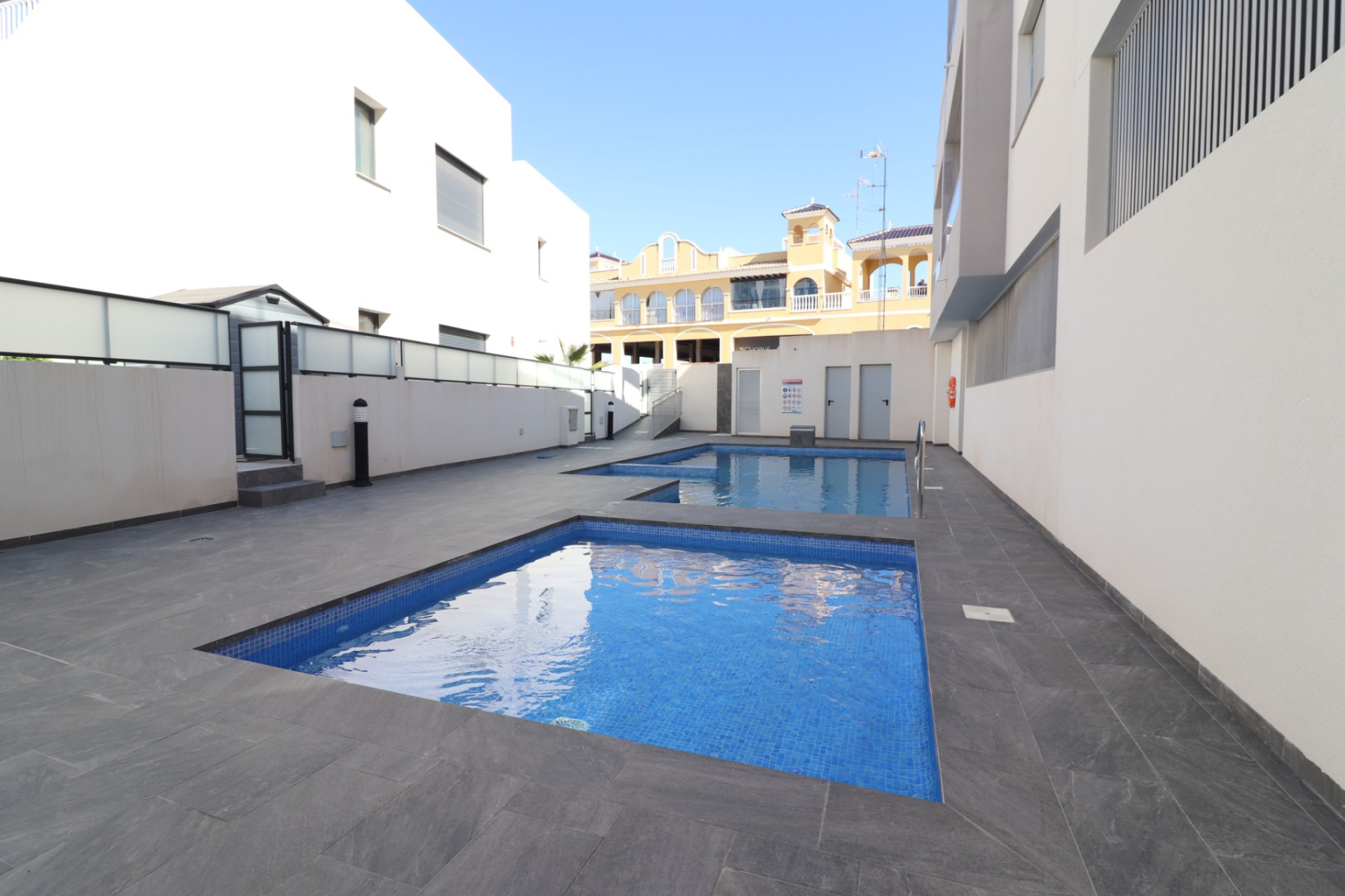 Reventa - 1. Apartamento / piso - Benijófar - Costa Blanca Sur