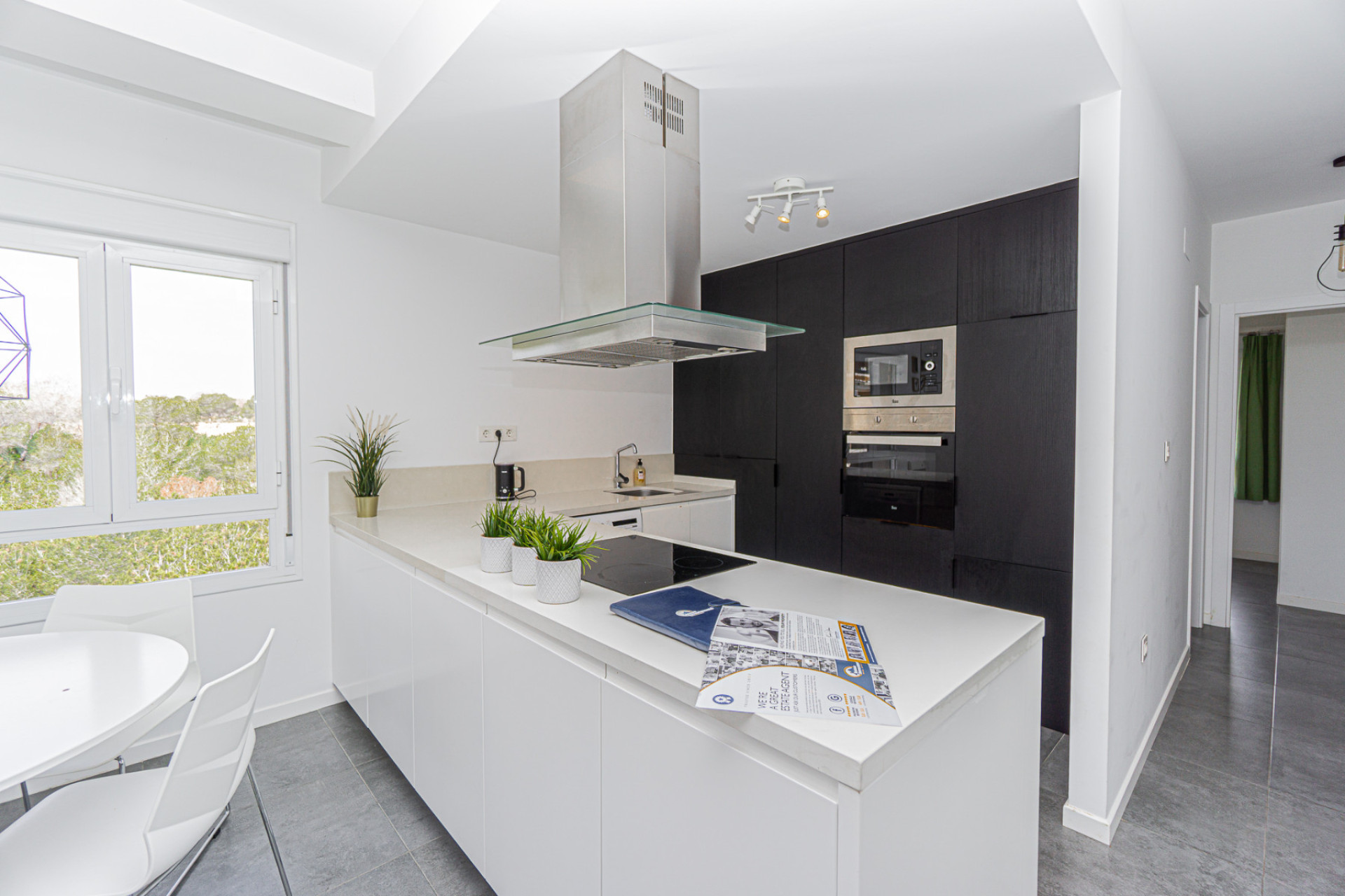 Reventa - 1. Apartamento / piso - Campoamor - Costa Blanca Sur