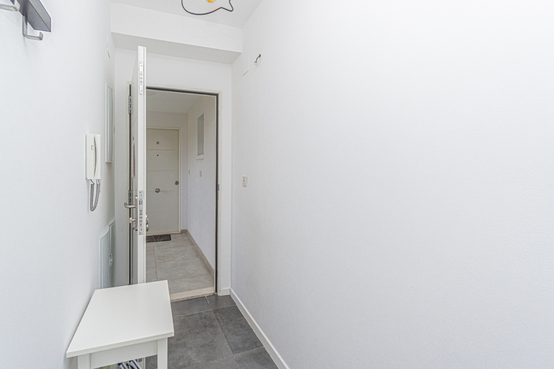 Reventa - 1. Apartamento / piso - Campoamor - Costa Blanca Sur