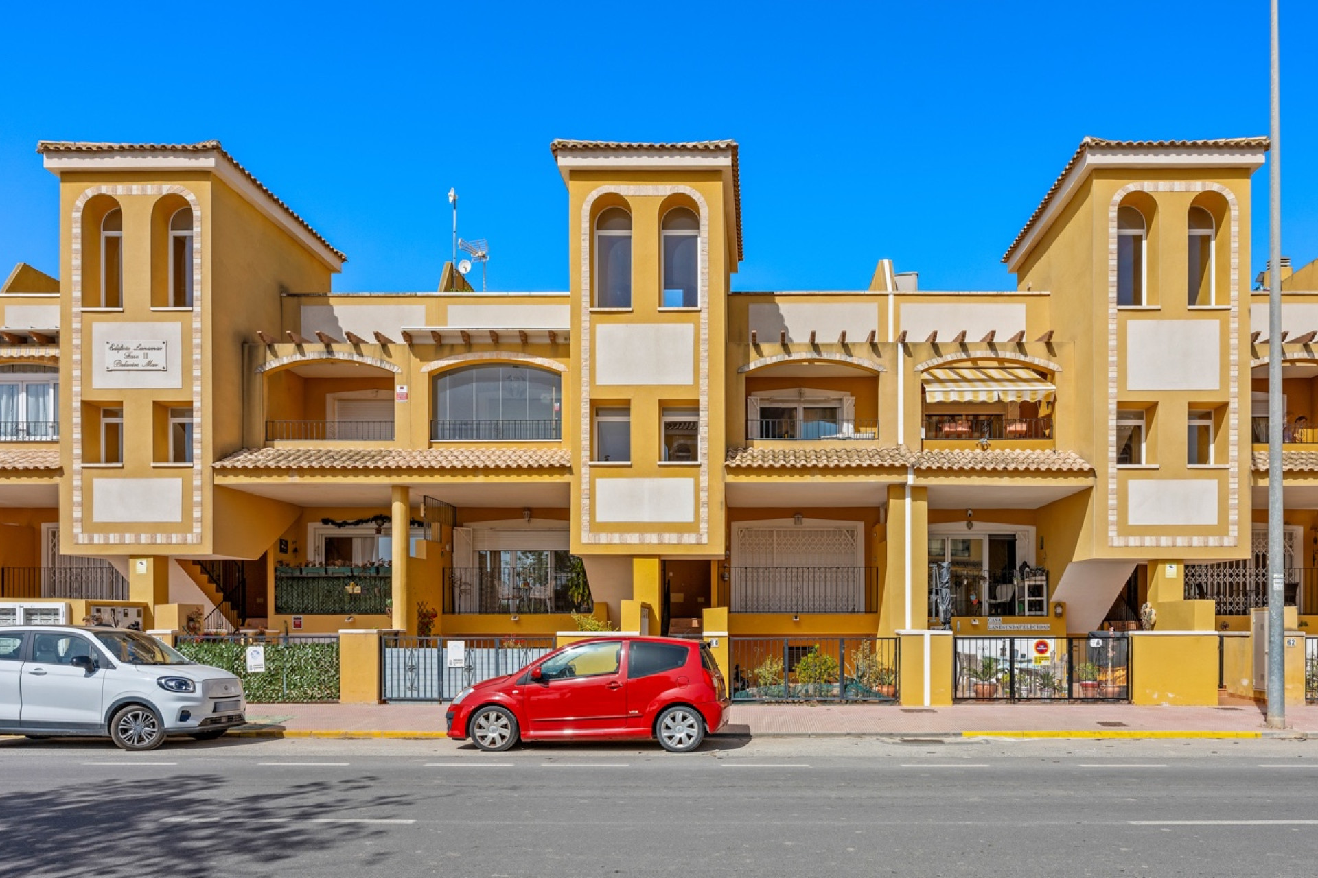 Reventa - 1. Apartamento / piso - Daya Nueva - Costa Blanca Sur