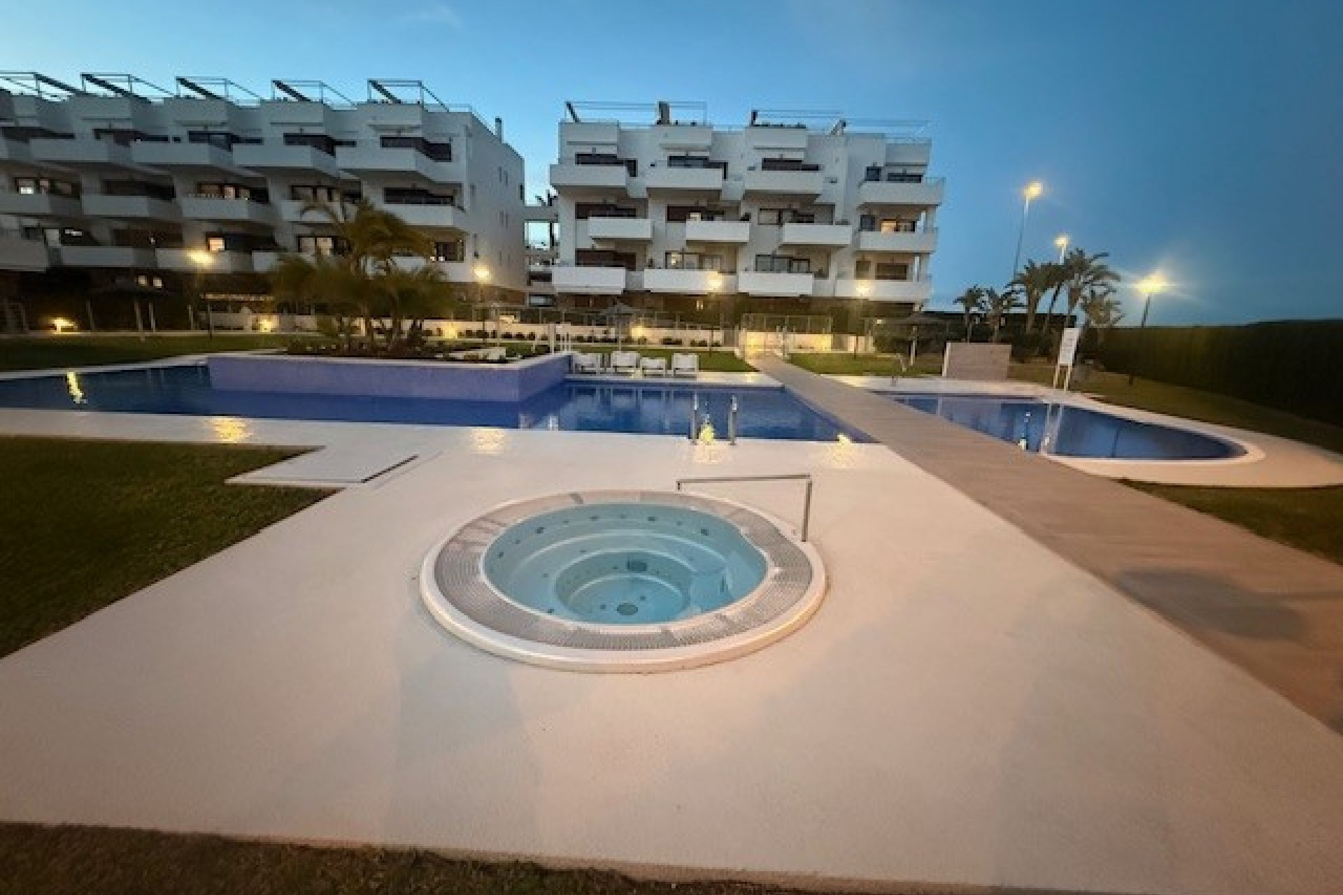 Reventa - 1. Apartamento / piso - Dehesa de Campoamor - Costa Blanca Sur
