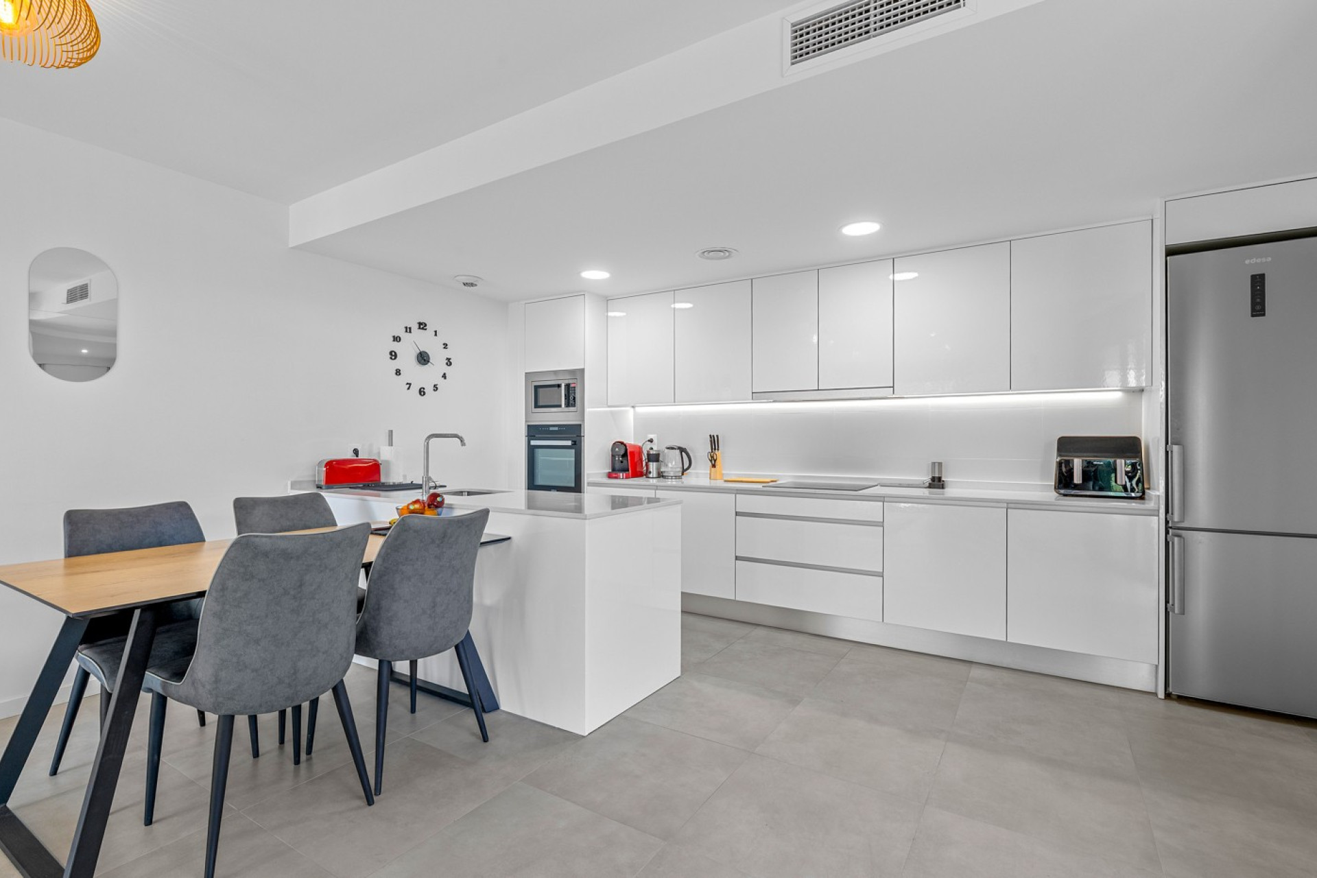 Reventa - 1. Apartamento / piso - Dehesa de Campoamor - Costa Blanca Sur