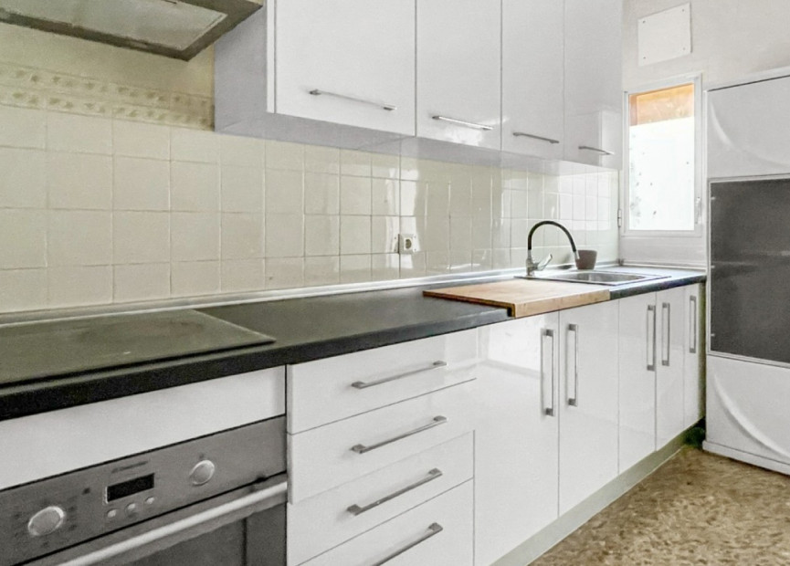 Reventa - 1. Apartamento / piso - Guardamar del Segura - Pueblo