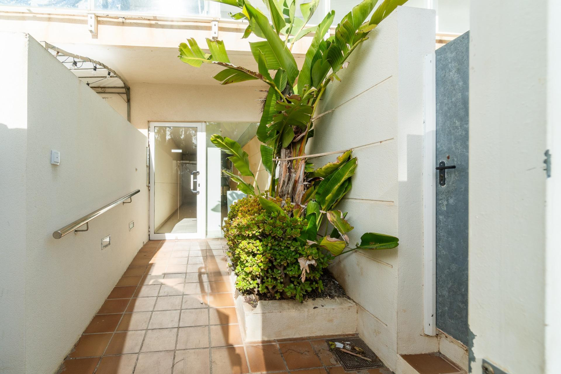 Reventa - 1. Apartamento / piso - Guardamar del Segura - Puerto Deportivo