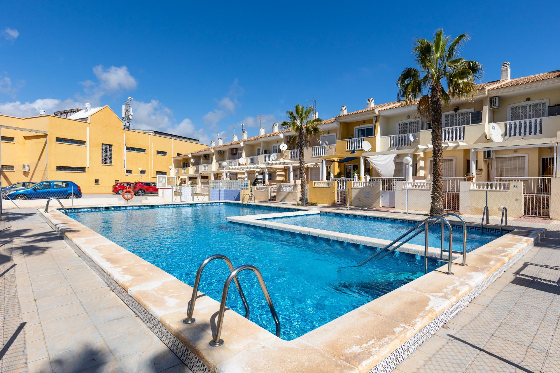 Reventa - 1. Apartamento / piso - Guardamar del Segura - Urbanizaciones