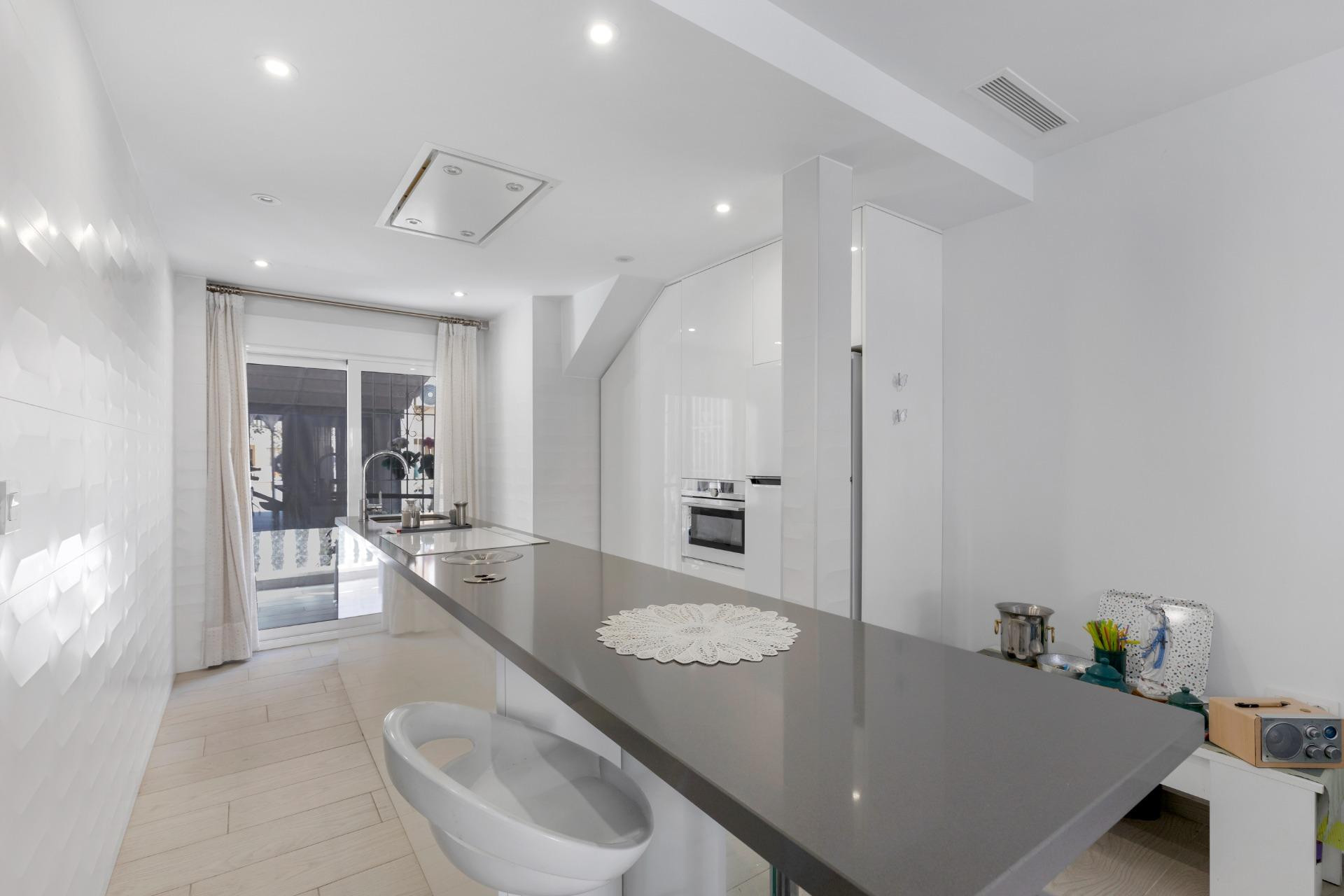 Reventa - 1. Apartamento / piso - Guardamar del Segura - Urbanizaciones