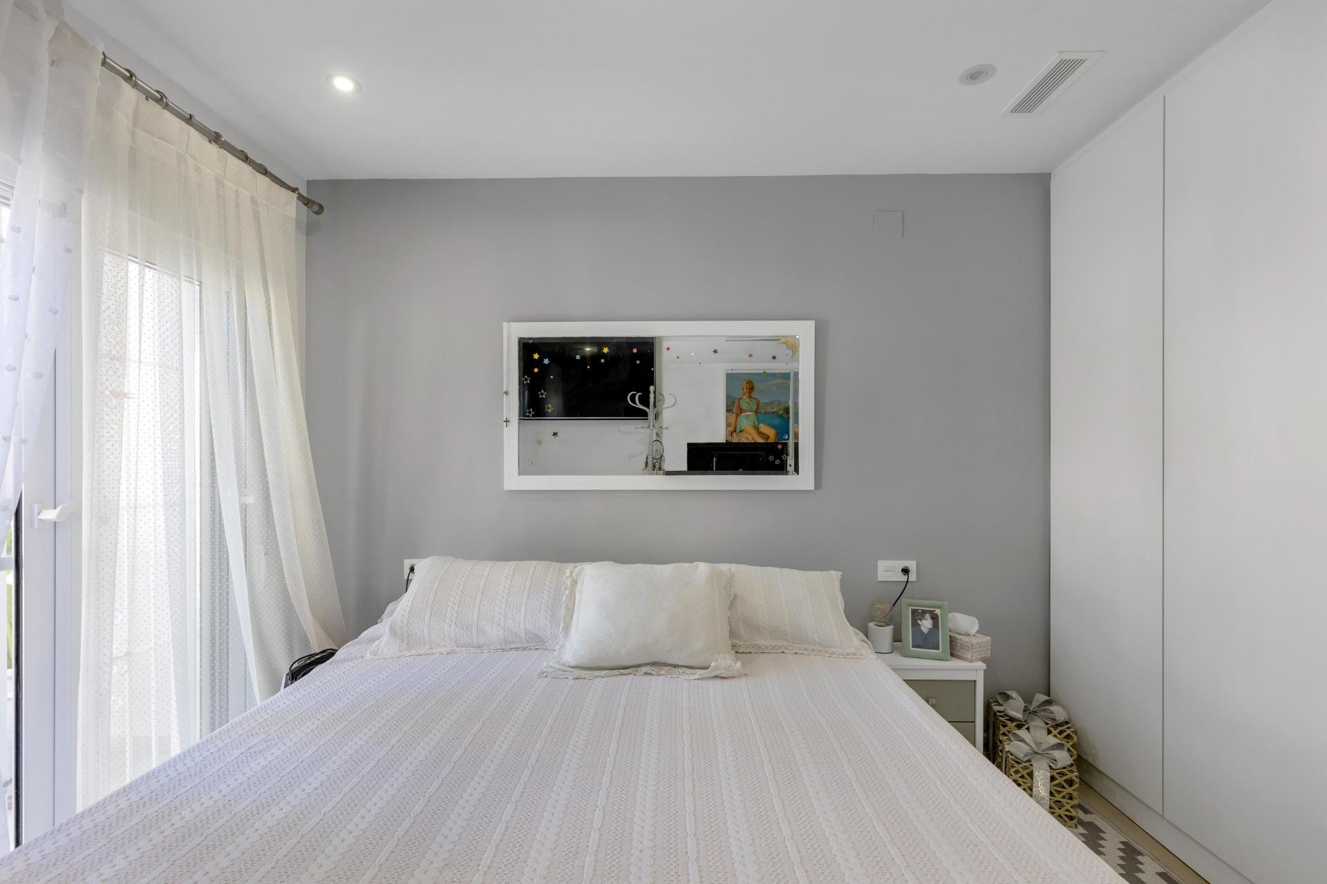 Reventa - 1. Apartamento / piso - Guardamar del Segura - Urbanizaciones