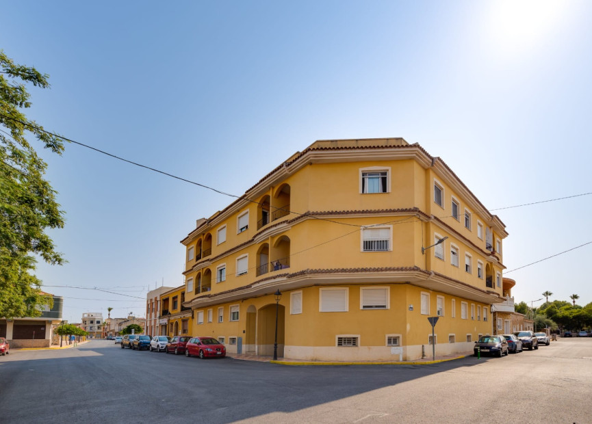 Reventa - 1. Apartamento / piso - Jacarilla - Costa Blanca Sur