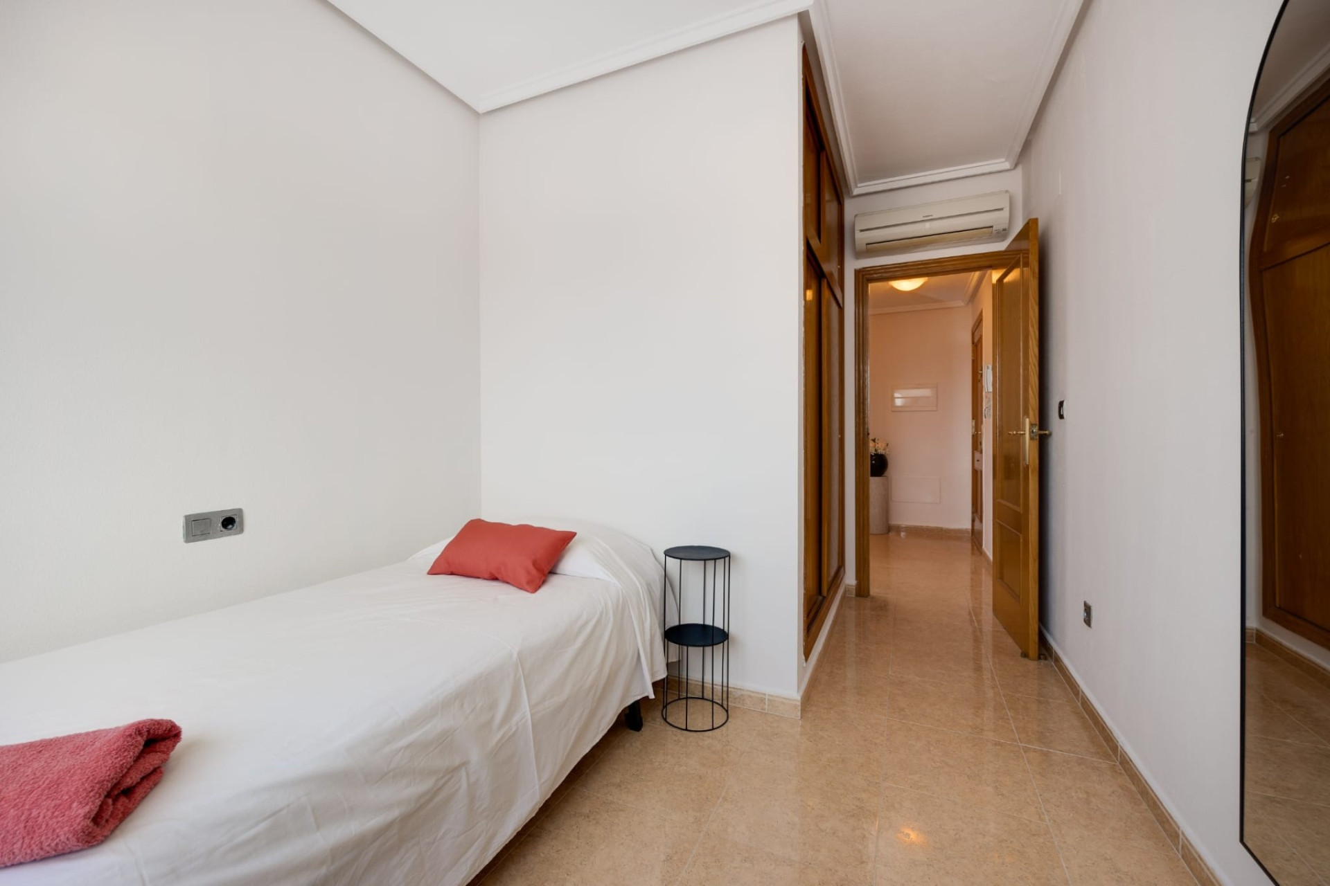 Reventa - 1. Apartamento / piso - Jacarilla - Costa Blanca Sur