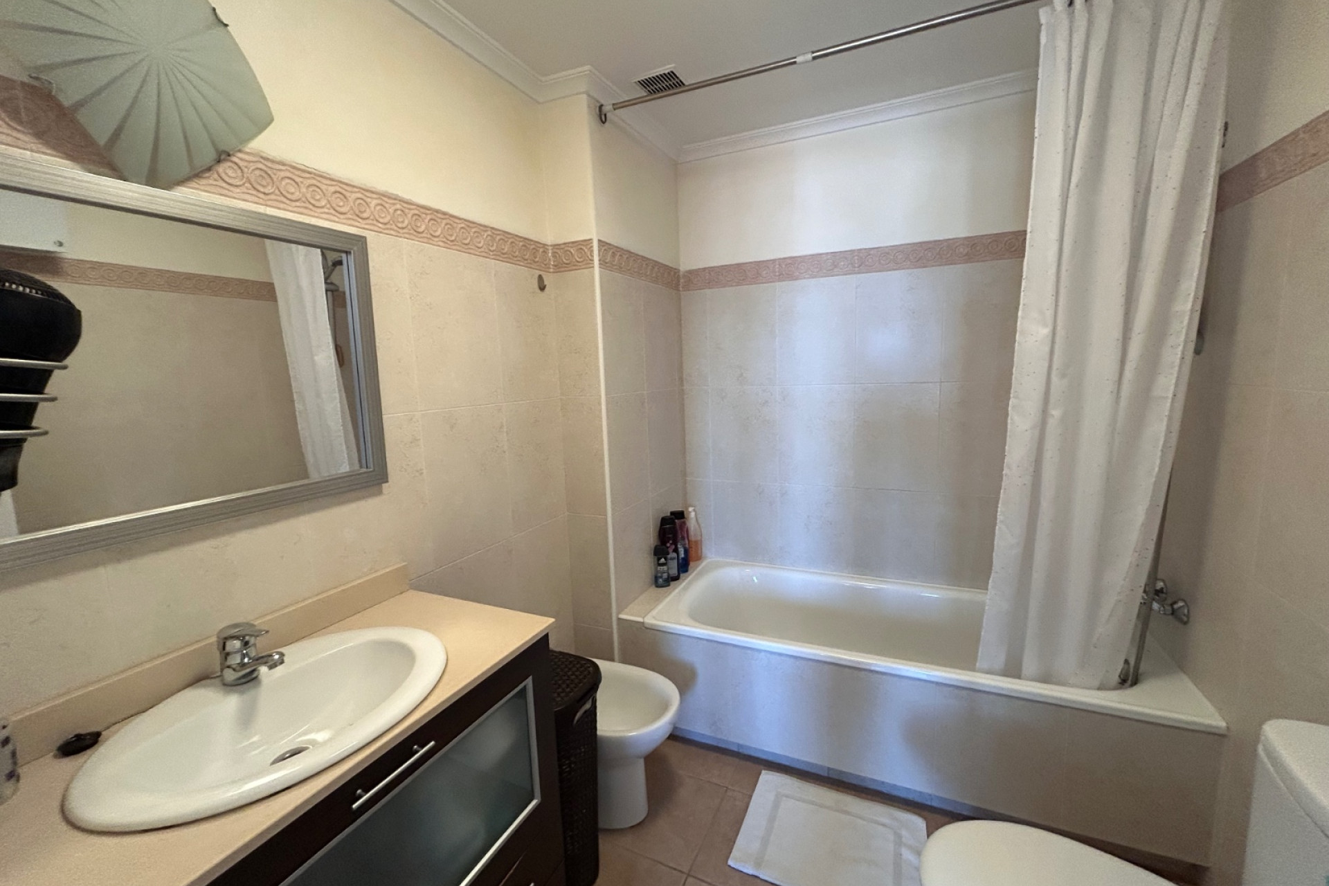 Reventa - 1. Apartamento / piso - Jacarilla - Costa Blanca Sur