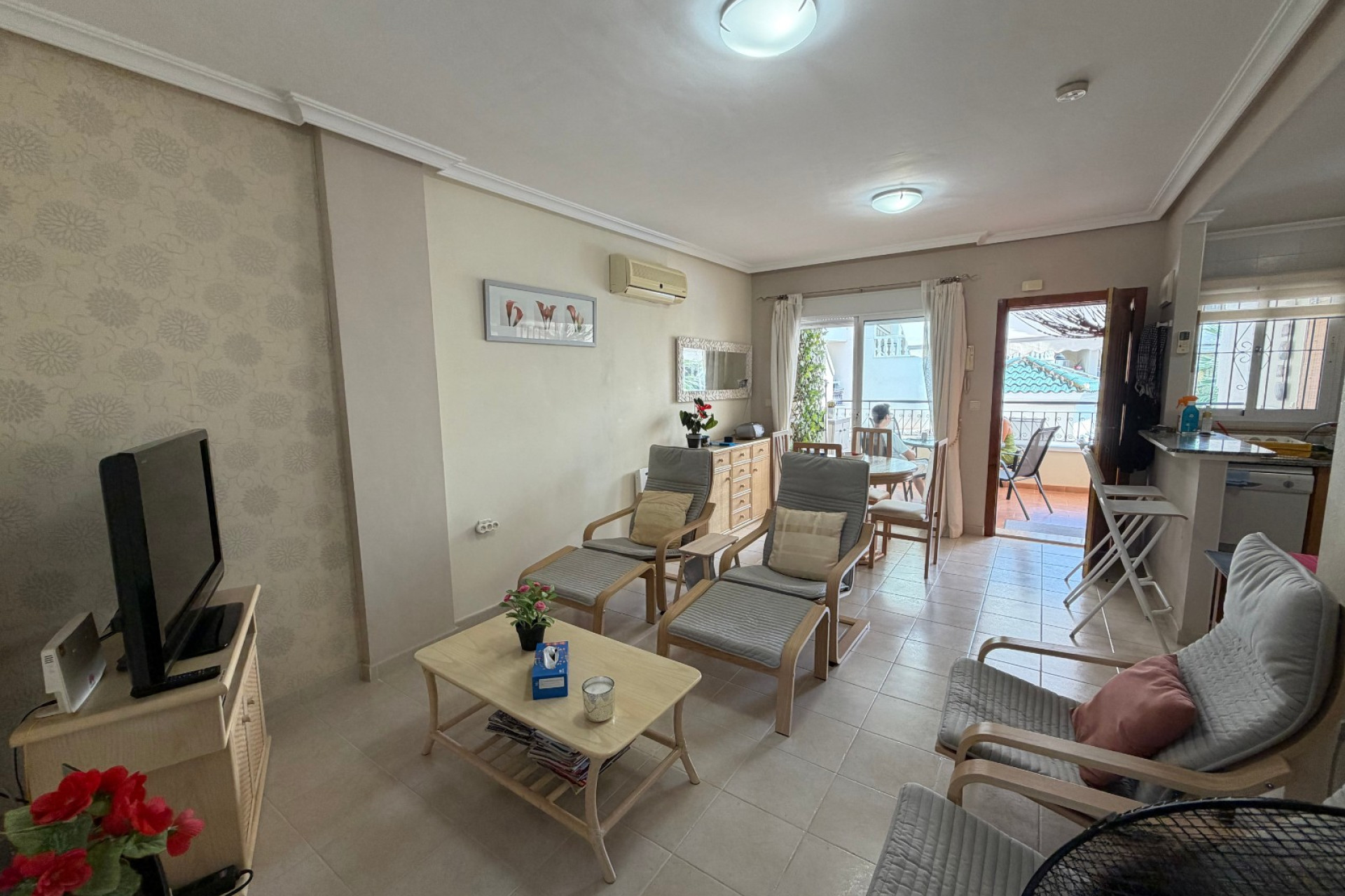 Reventa - 1. Apartamento / piso - Jacarilla - Costa Blanca Sur