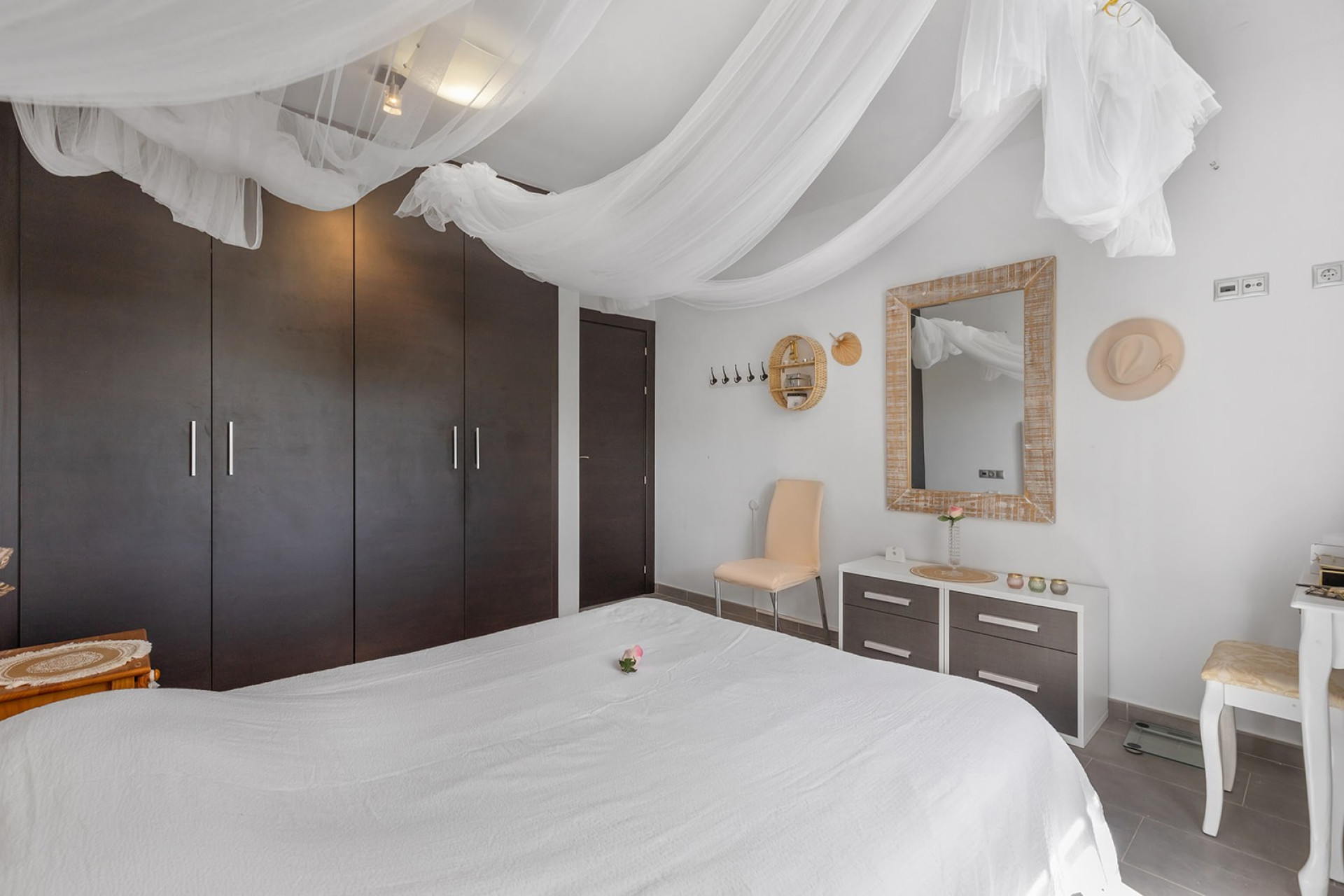 Reventa - 1. Apartamento / piso - La Mata - Costa Blanca Sur