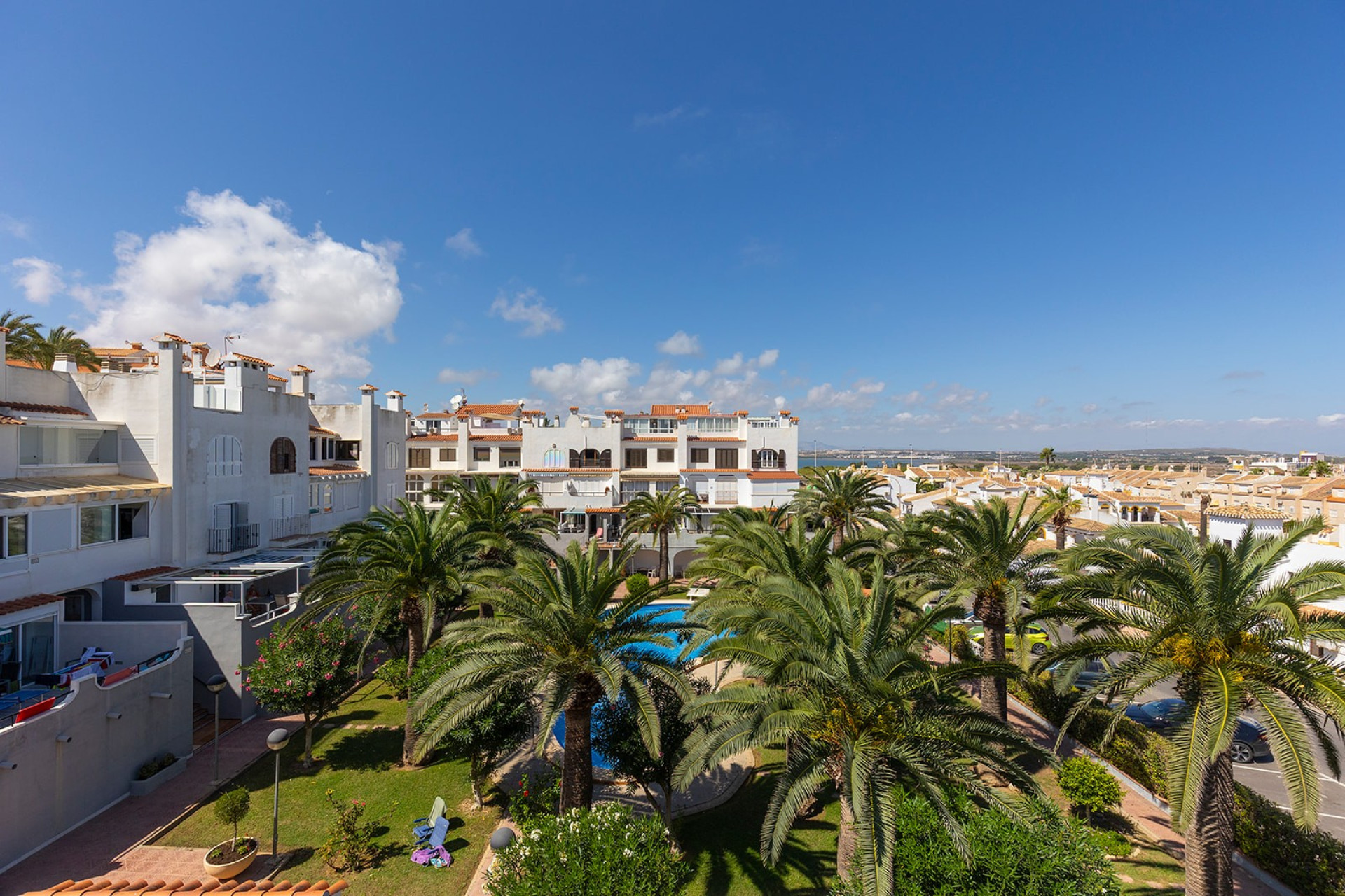 Reventa - 1. Apartamento / piso - La Mata - Costa Blanca Sur