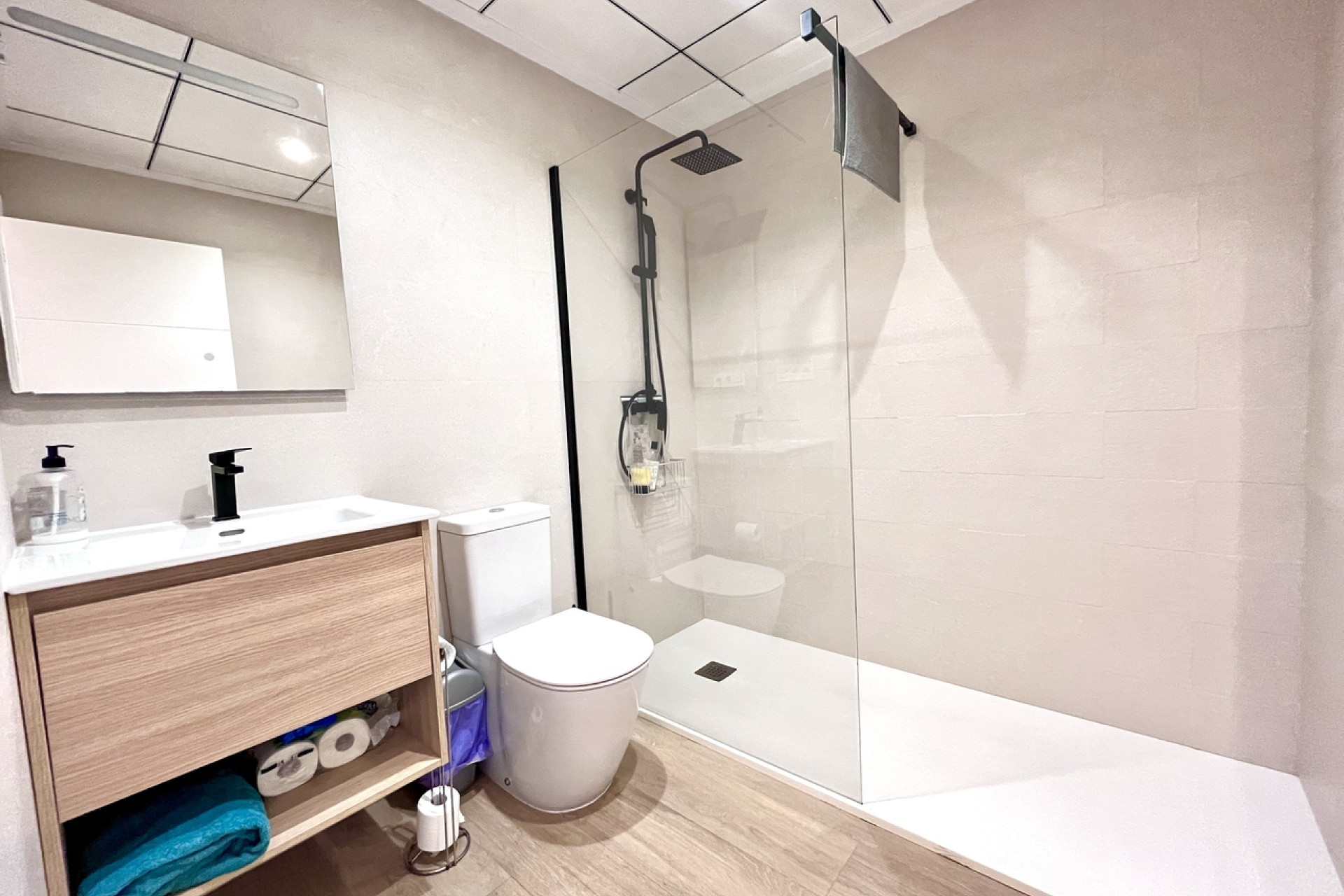 Reventa - 1. Apartamento / piso - La Mata - Costa Blanca Sur